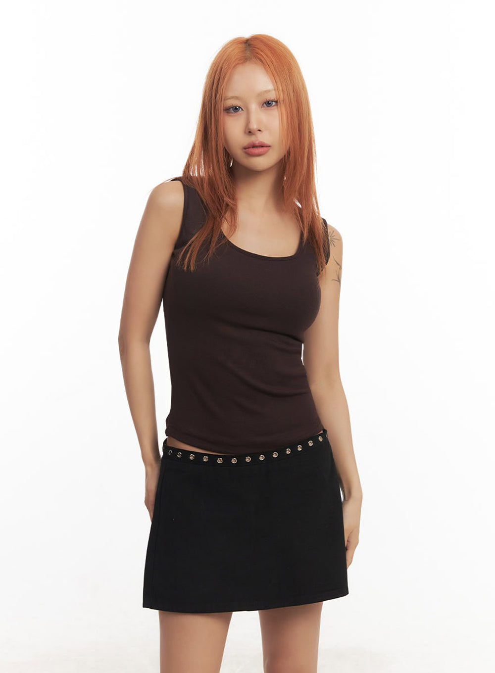 Essential U-Neck Tank Top IA517