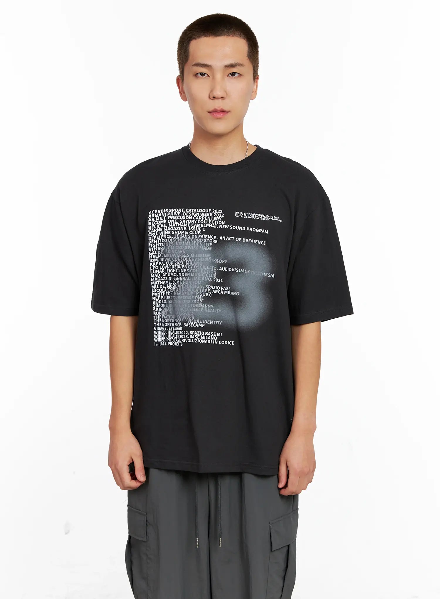 Men's Graphic Spray-Print Tee IG508
