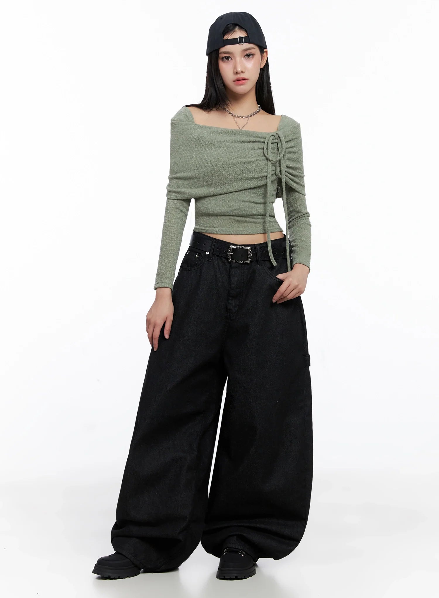 Ribbon Off-Shoulder Knit Top IS525