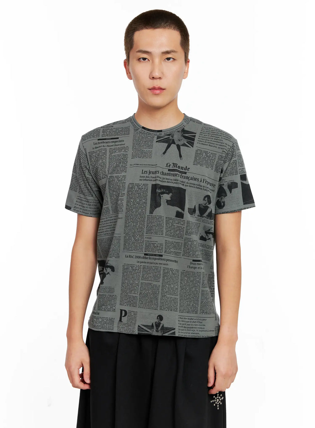 Men's Newspaper Graphic Tee IG511