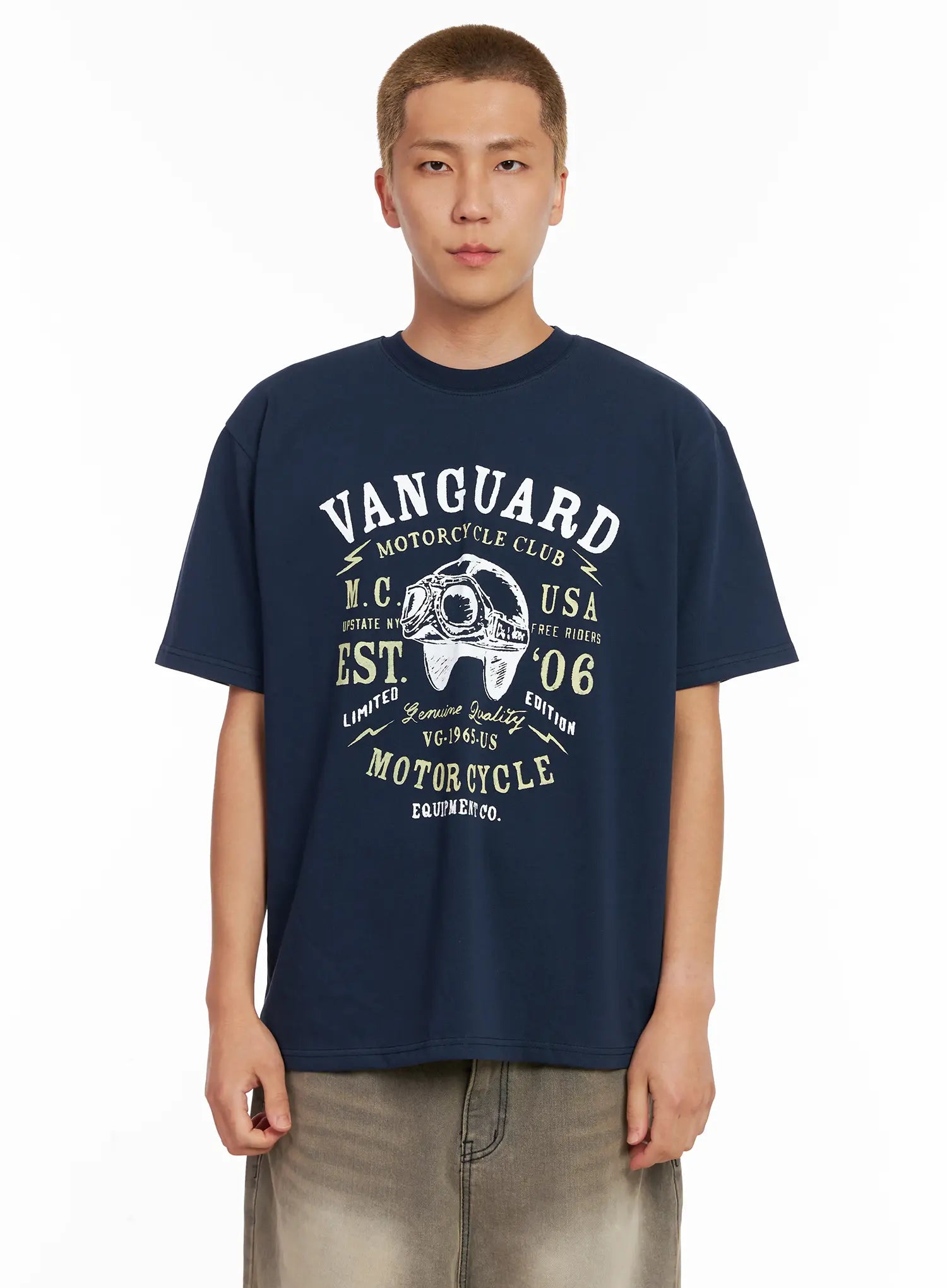 Men's "Vanguard" Graphic Tee IL521
