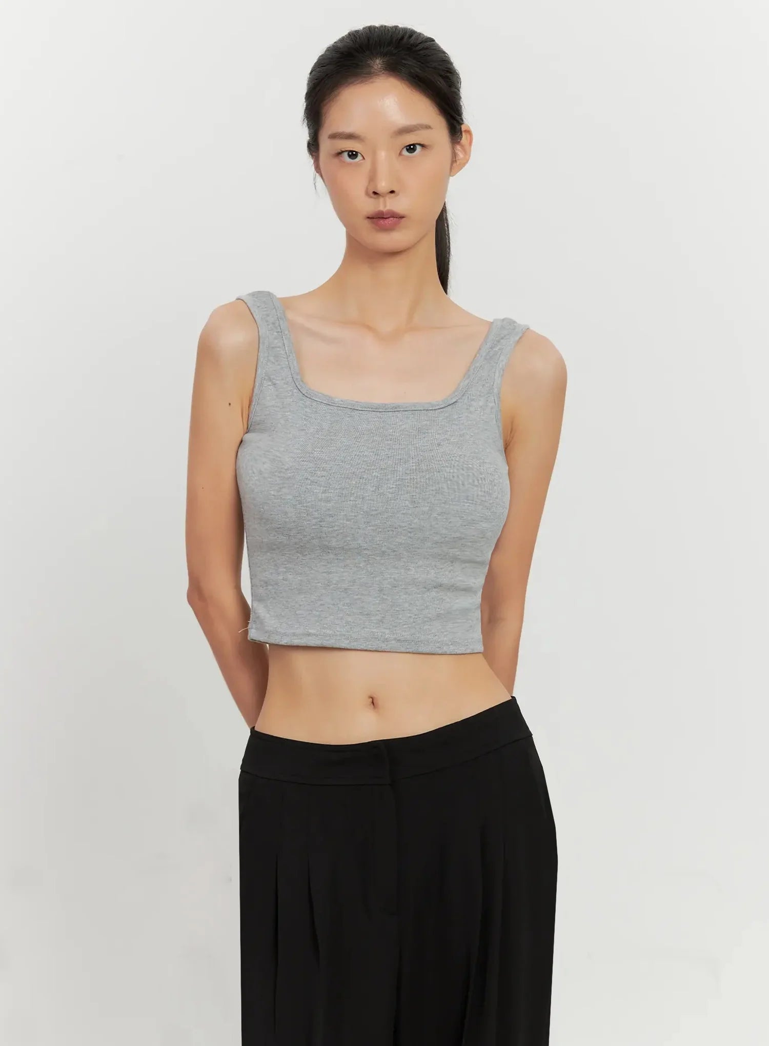 Essential Crop Tank Top IL528