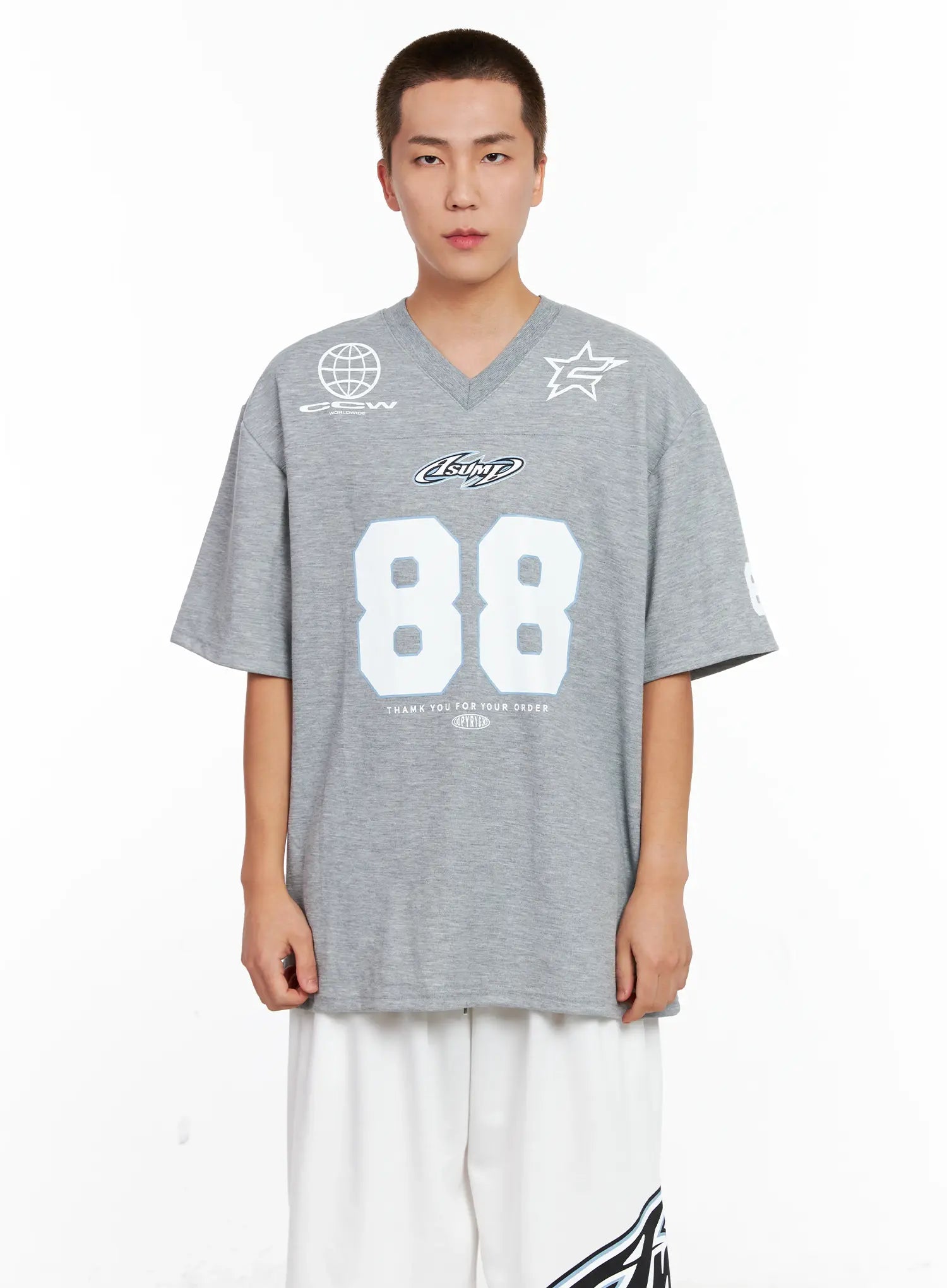 Men's Oversized Graphic V-Neck Tee IG508