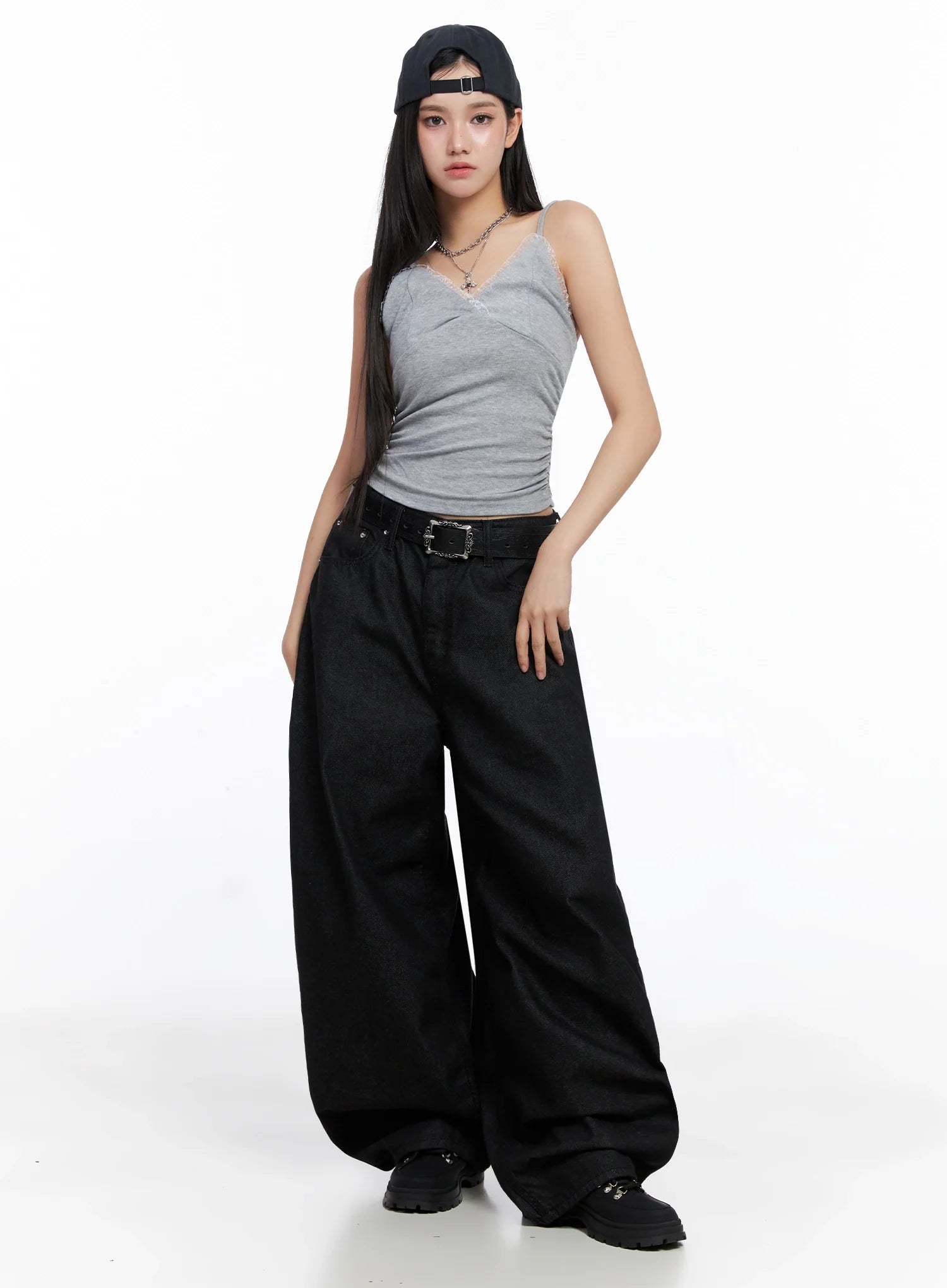 Sleeveless Ruched Lace Cami IS525