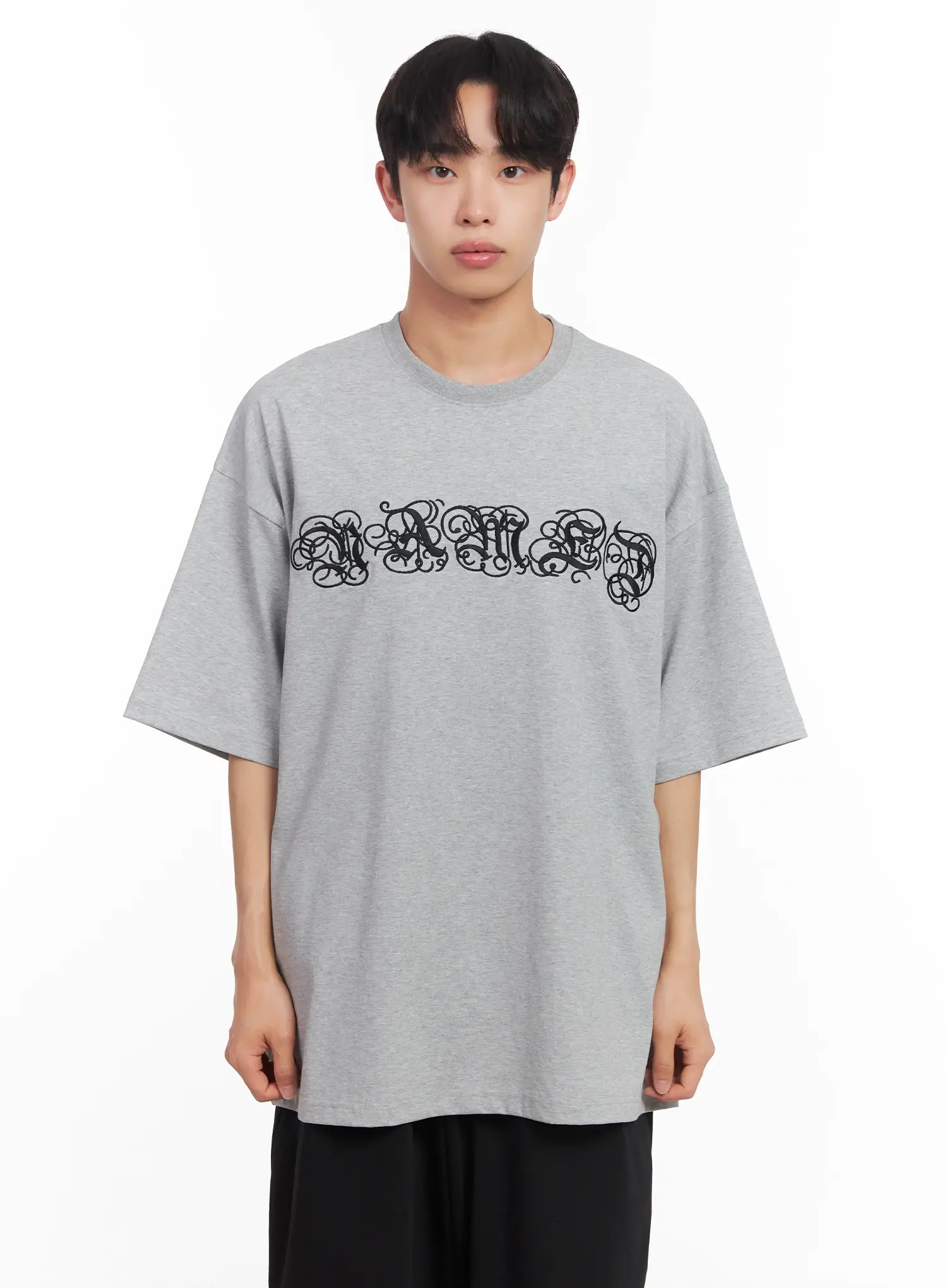 Men's Embroidered Graphic Tee IU518