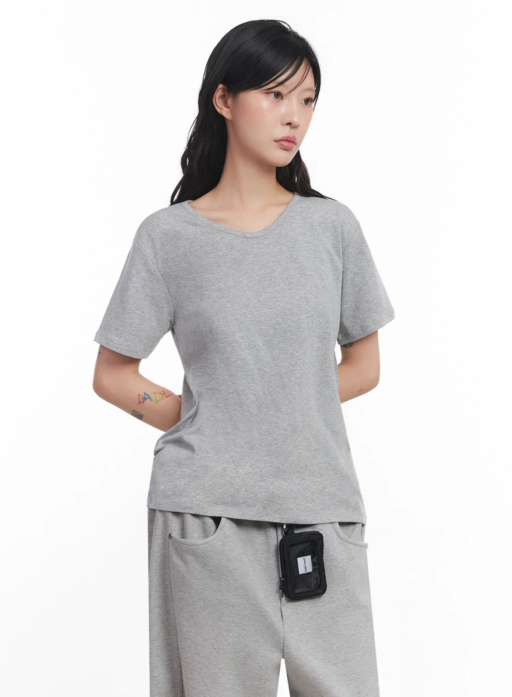 U-Neck Loose-Fit T-Shirt IC503