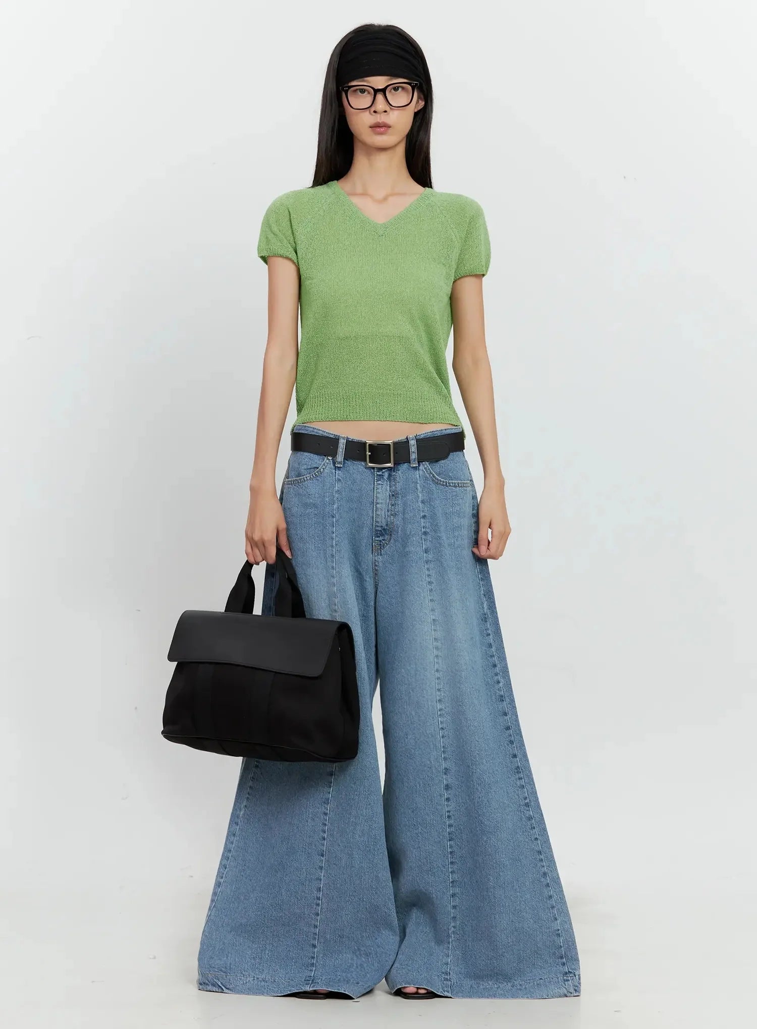 Mesh V-Neck Short-Sleeve Top IL528