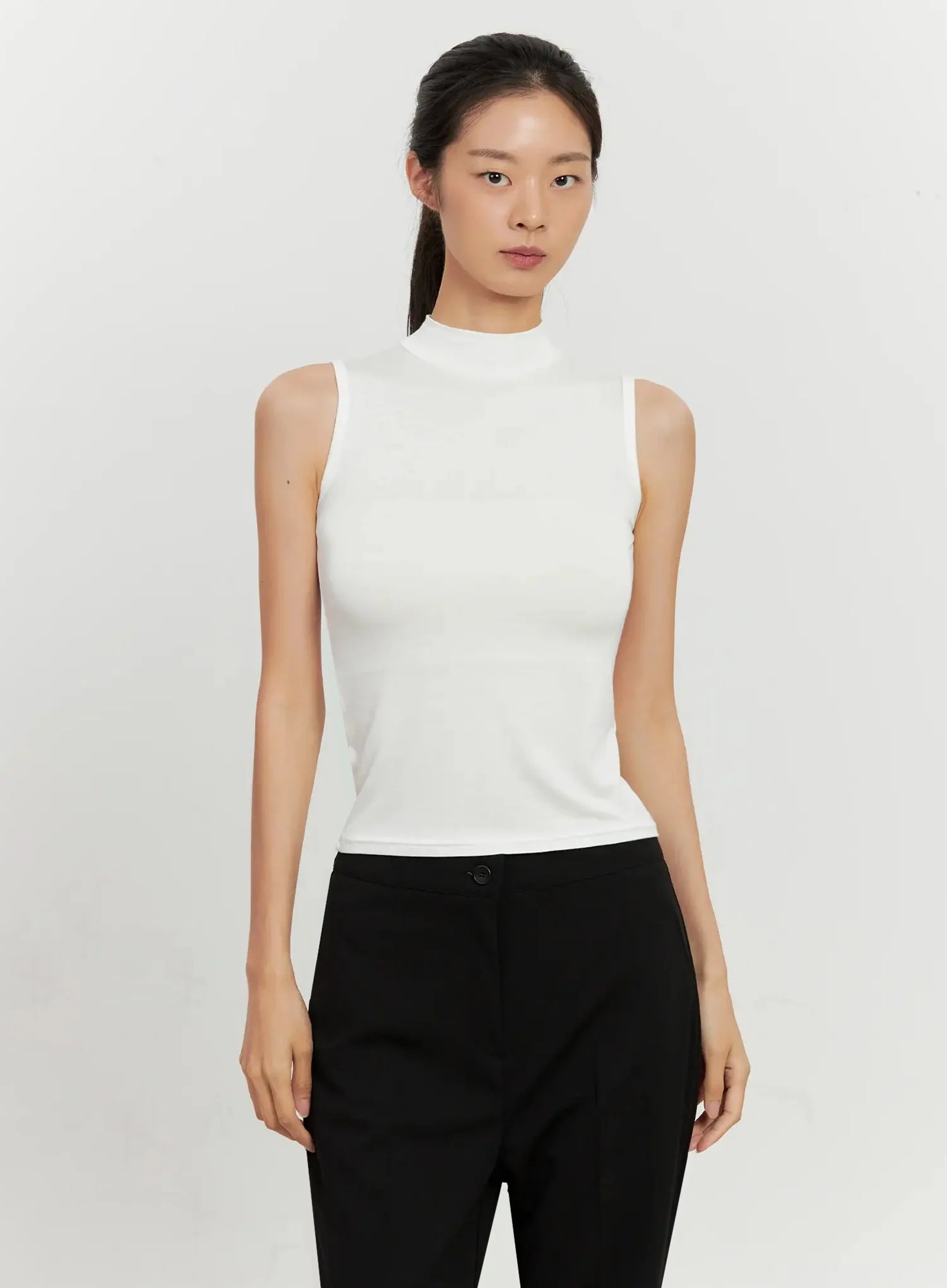 Mock Neck Sleeveless Top IL528