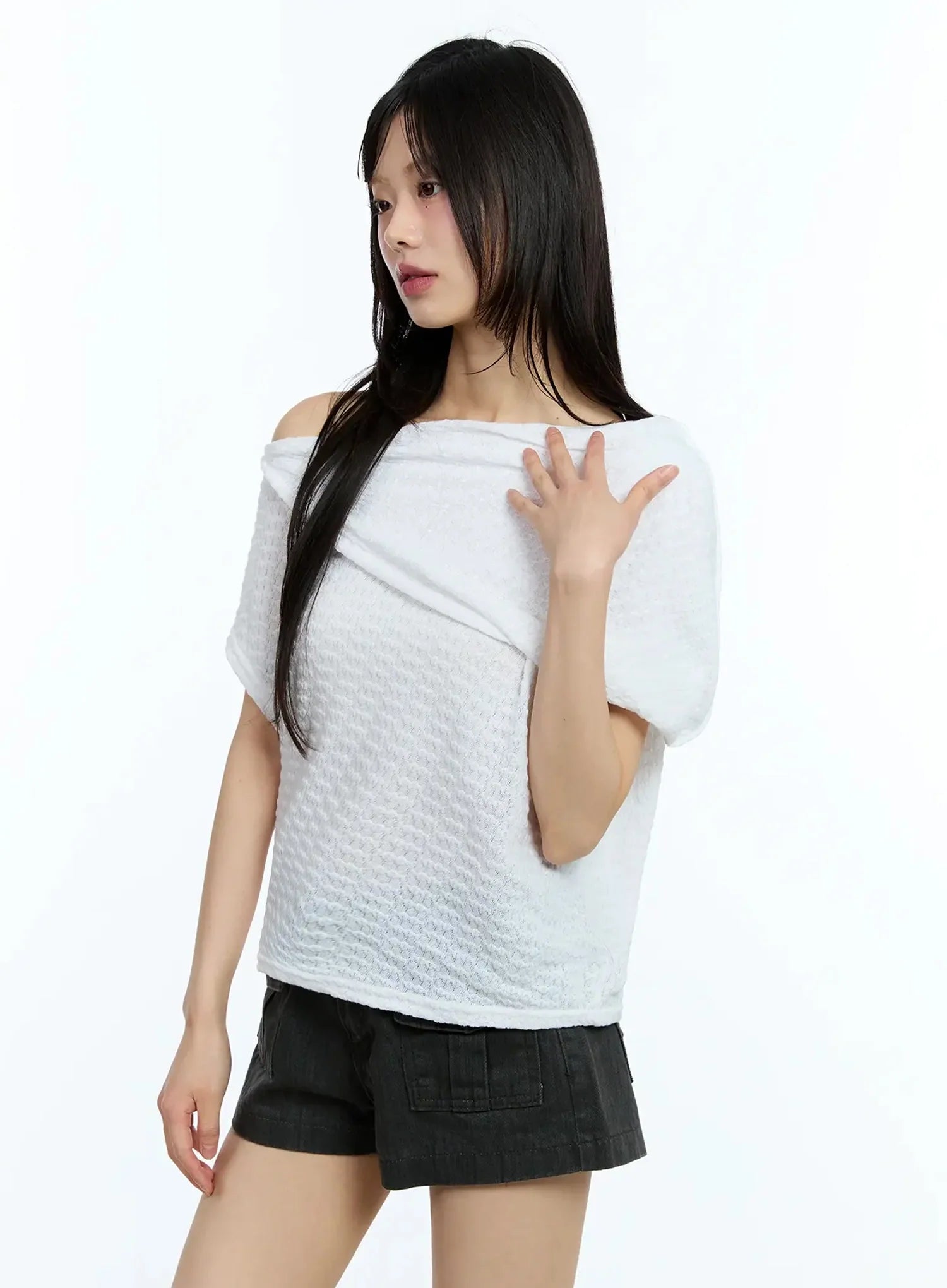 Asymmetric One-Shoulder Loose-Fit Top IU525