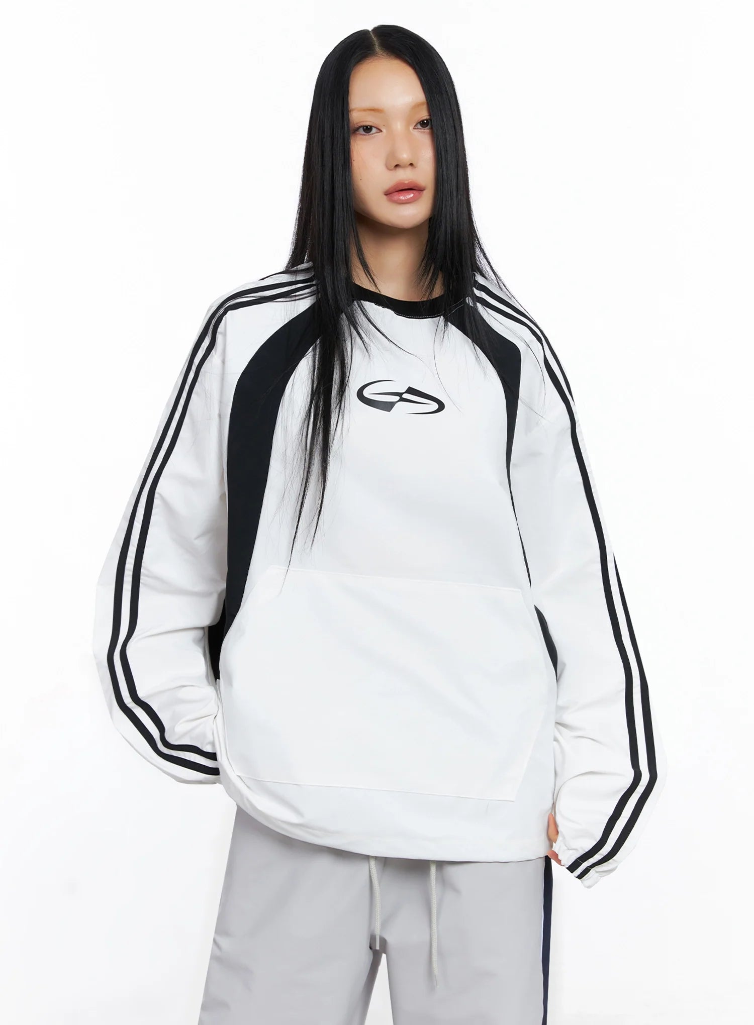 Two-Tone Raglan Sweatshirt CO516