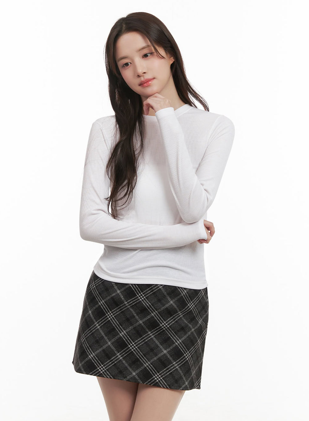 Essential Slim-Fit Long-Sleeve Top IJ510