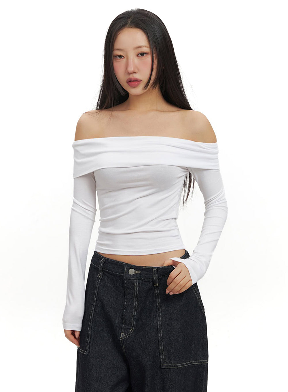 Cozy Off-Shoulder Slim-Fit Top IF510