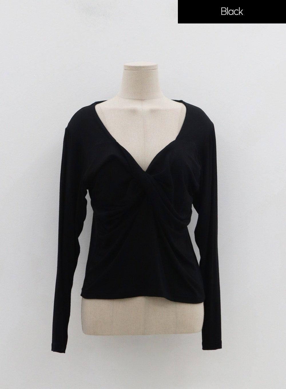 Plus V-Neck Twisted Bust T-Shirt IN16