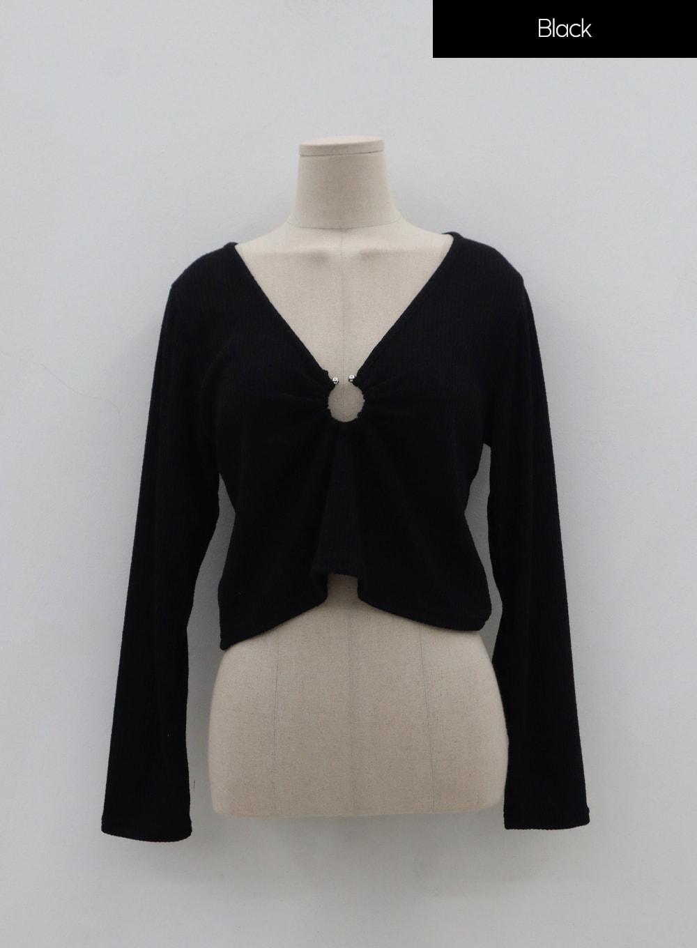 Plus Sexy V-Neck Crop Metal Ring T-Shirt IN04