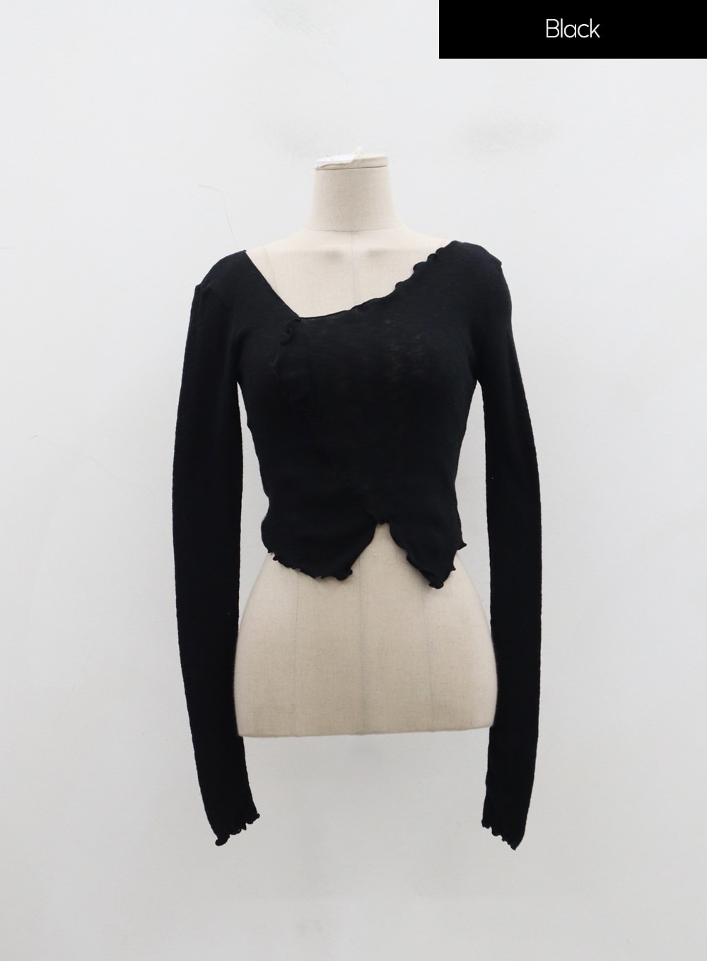 Wavy Off-Shoulder Cropped Top IJ304