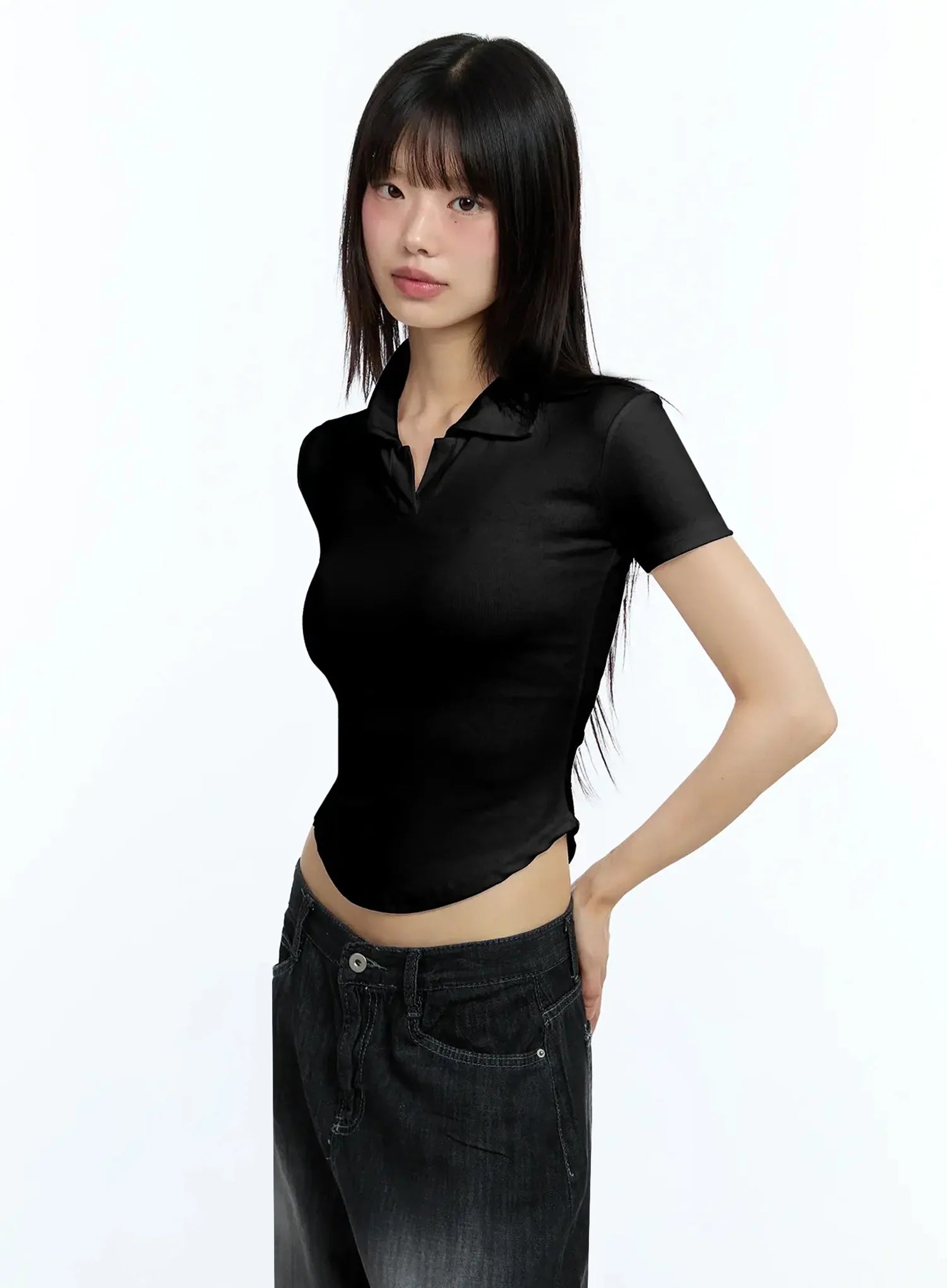 Collared Slim-Fit Tee IU524