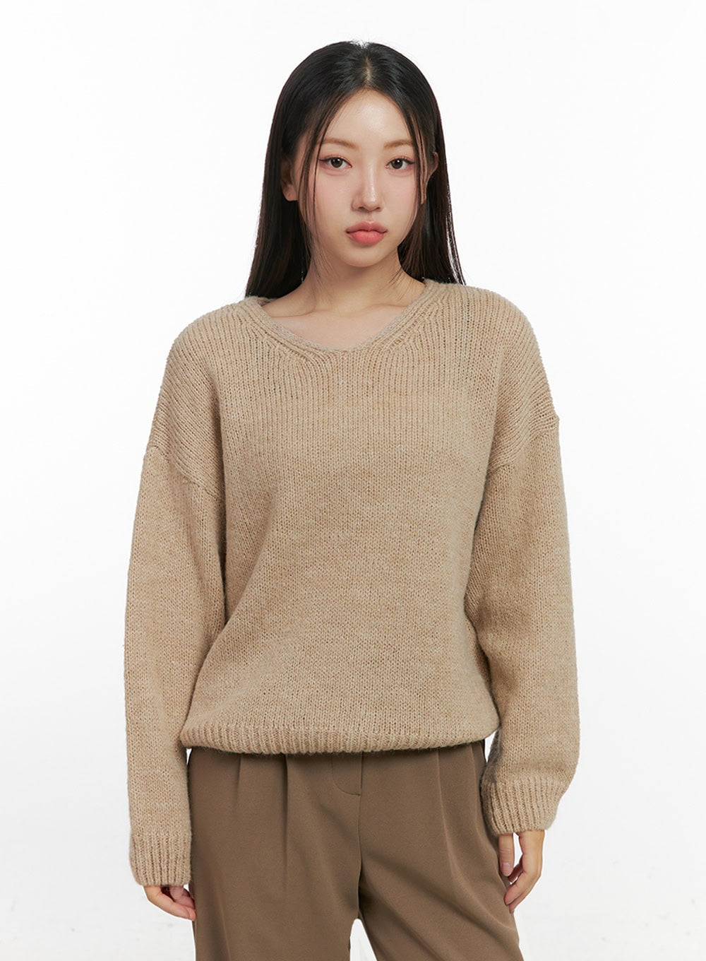 Long Sleeve V-Neck Sweater IN415