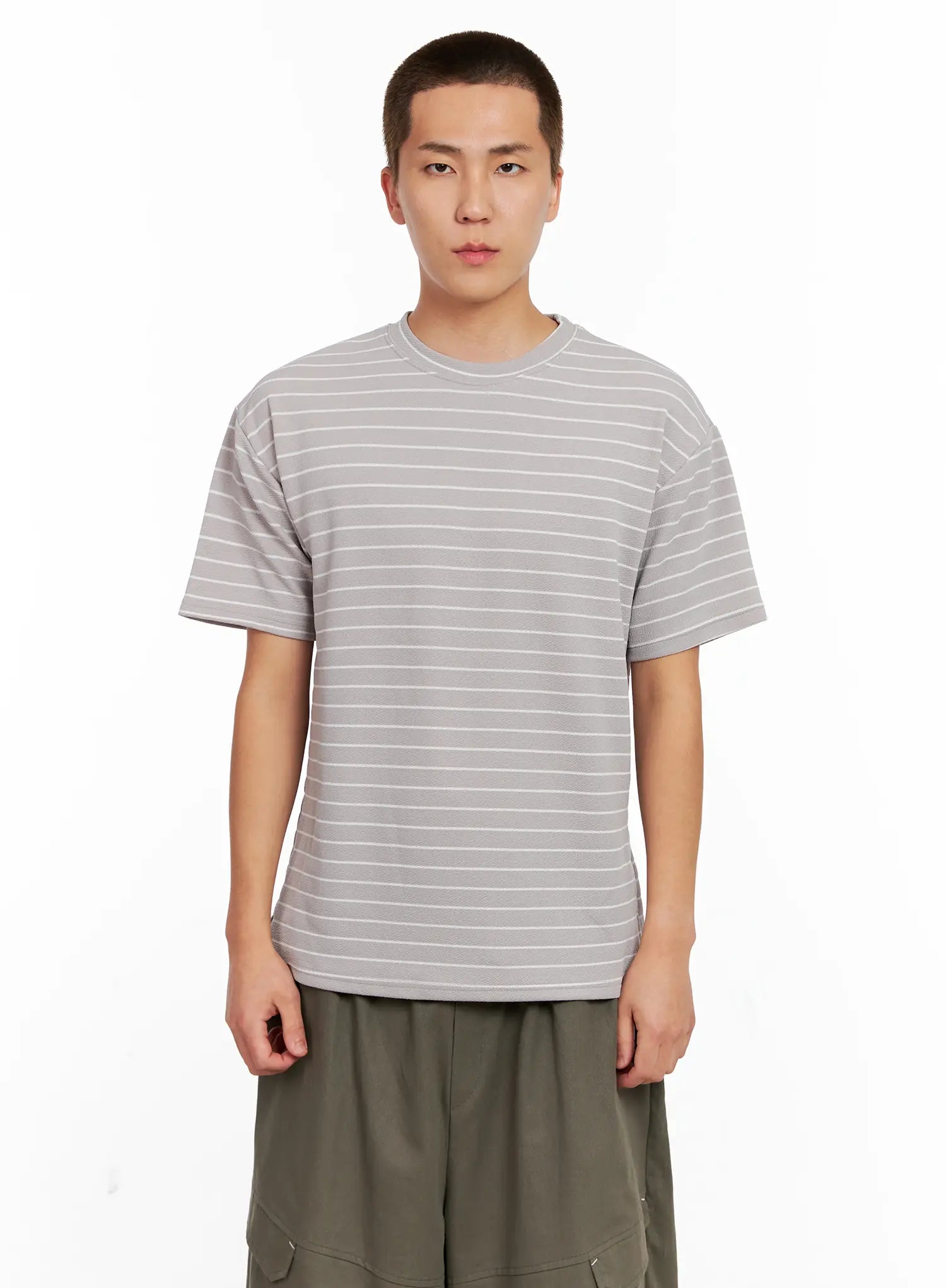 Men's Striped Relaxed-Fit Tee IG511