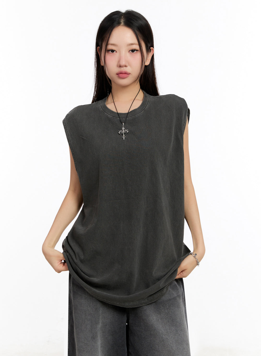 Relaxed-Fit Washed Tank Top IU509