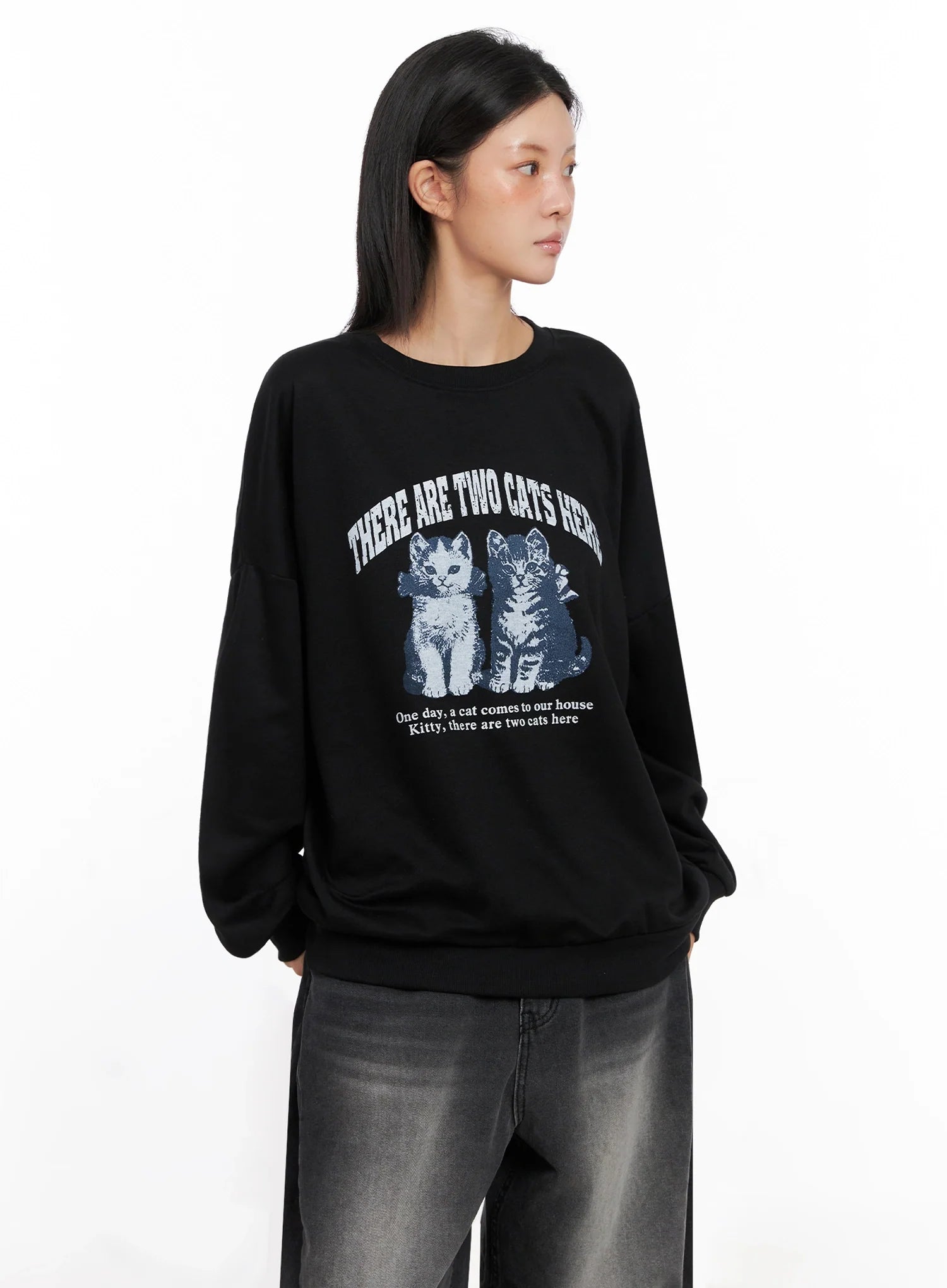 Cat Print Graphic Sweatshirt IS508
