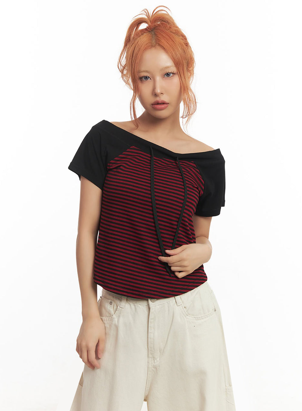 Stripe Off-Shoulder Hooded Top IA517
