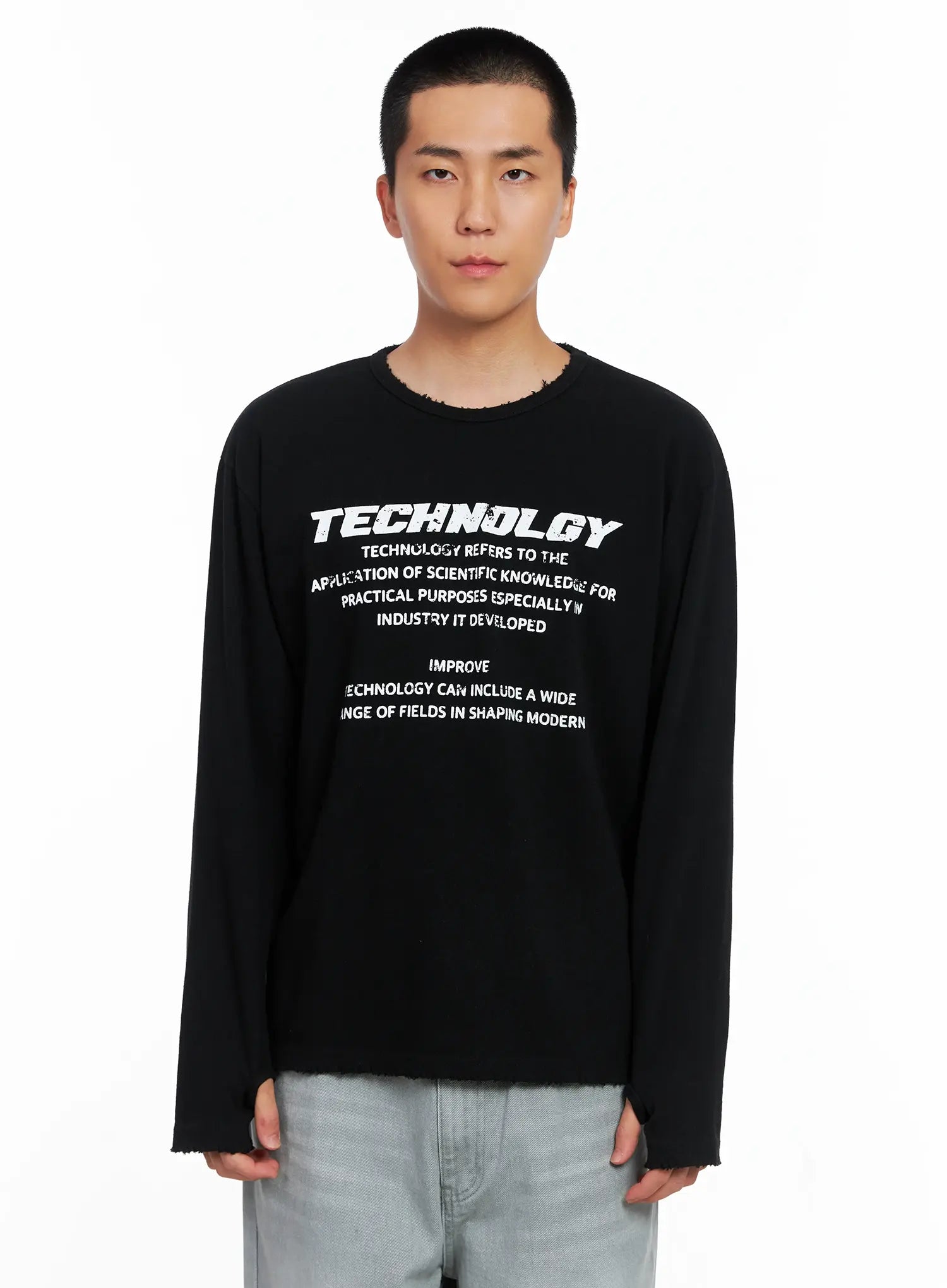 Men's Tech Graphic Long Sleeve Tee IS509