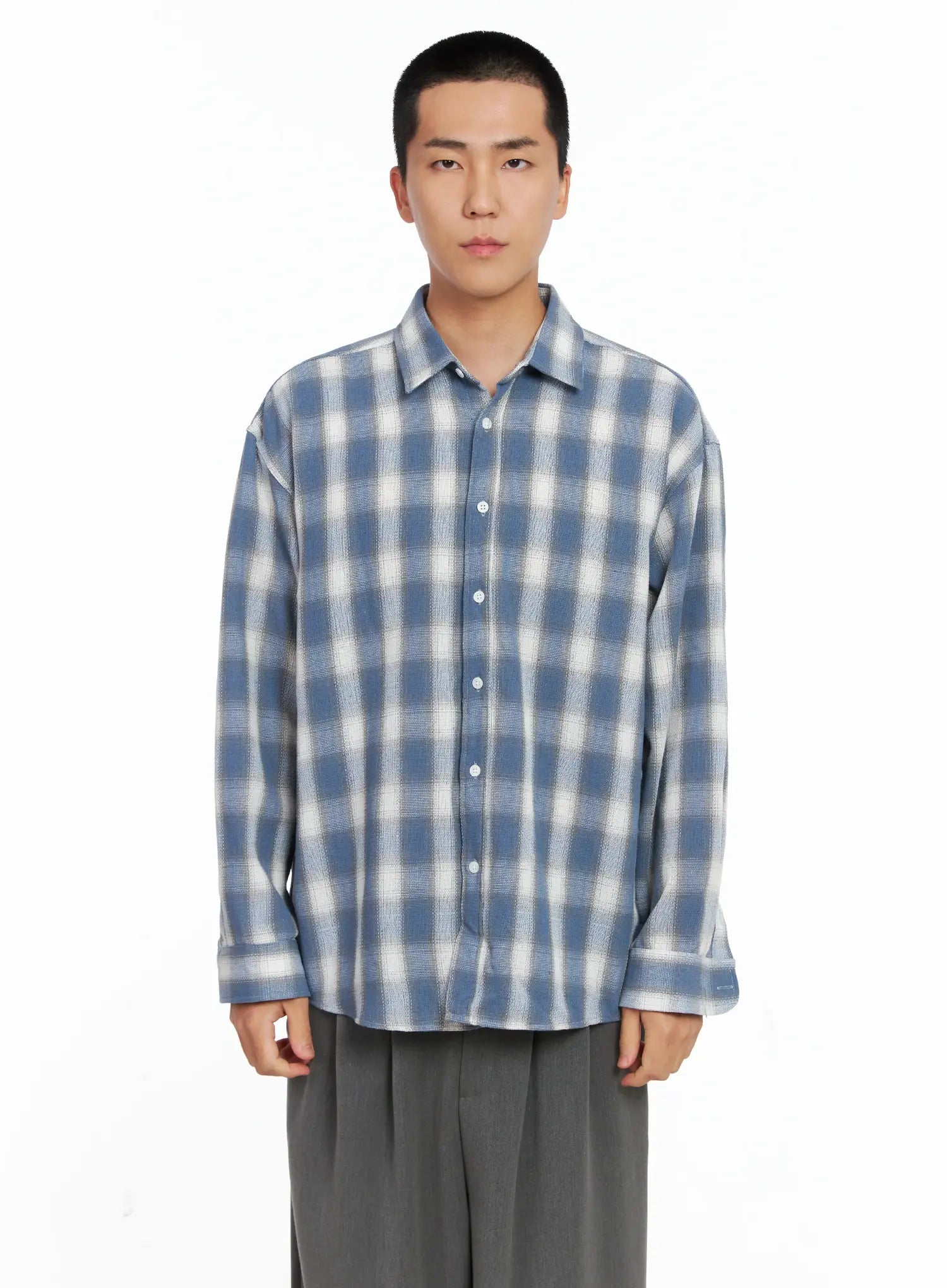 Men's Checkered Button-Up Shirt IS502