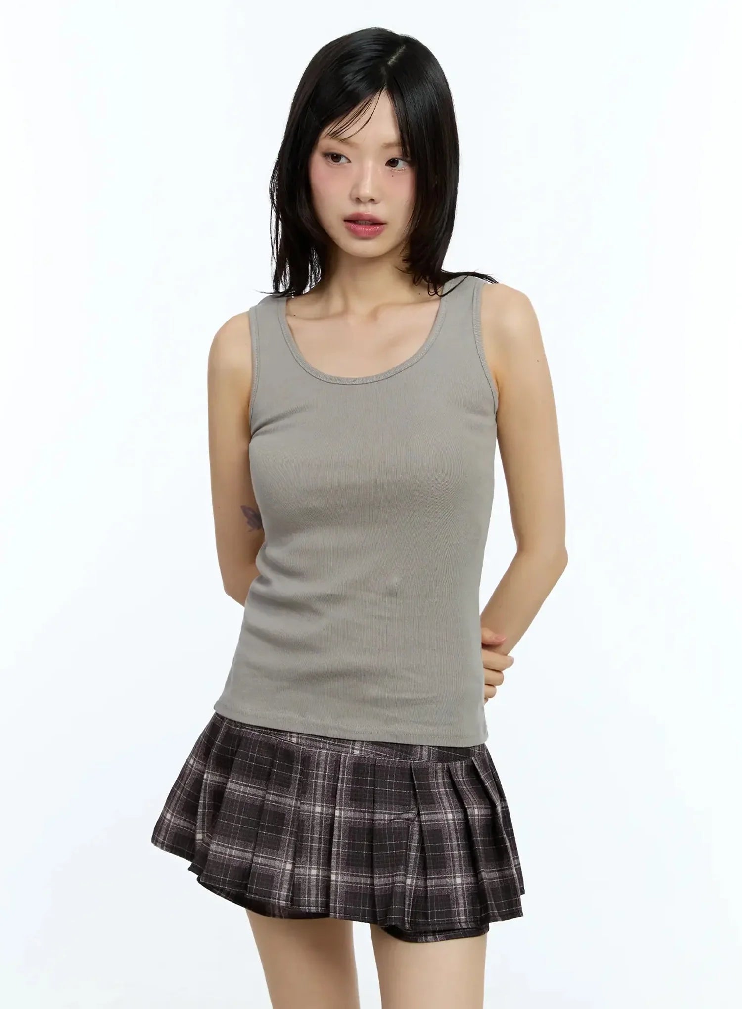 Basic Slim-Fit Tank Top IU524