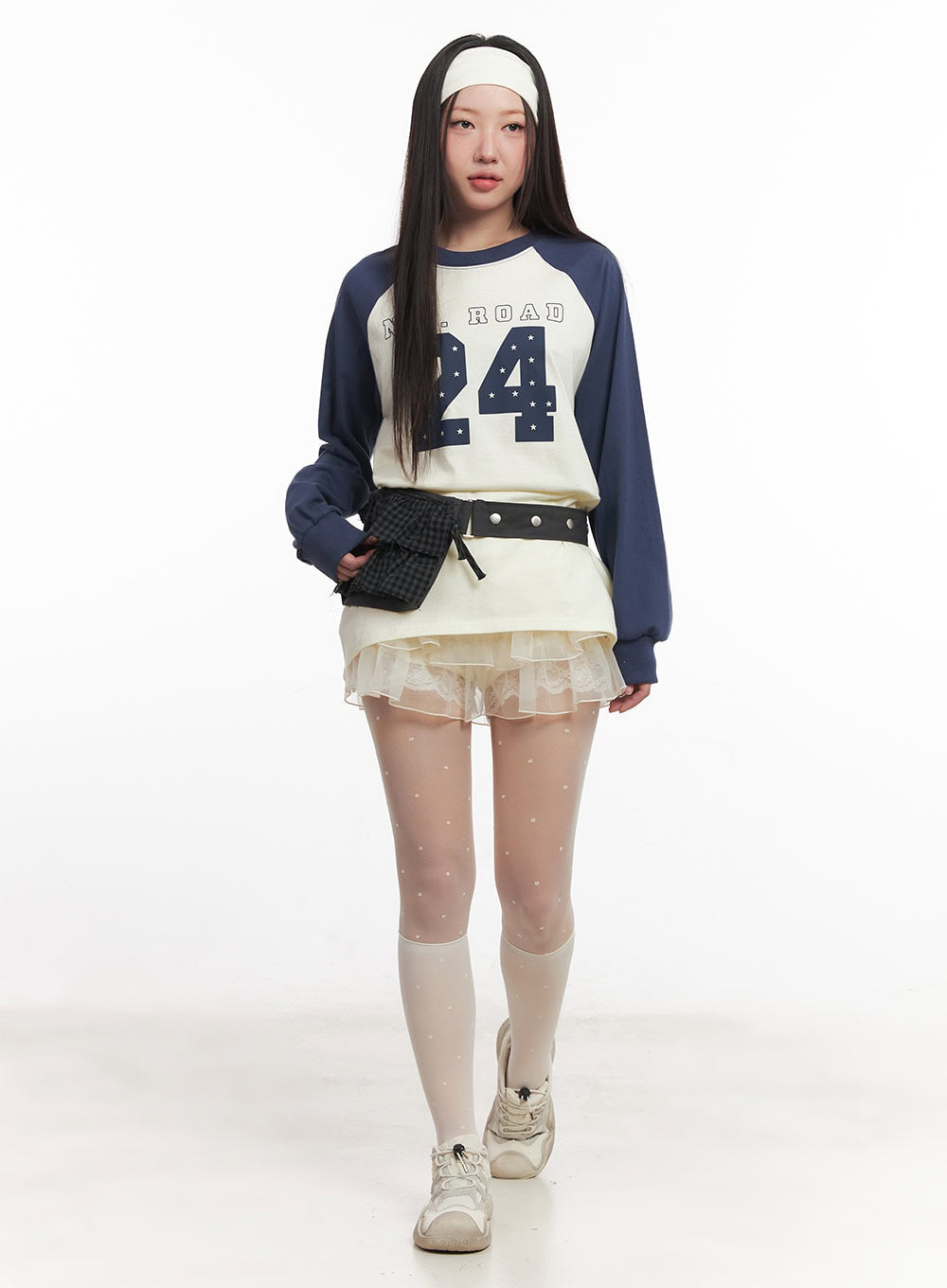 24 Graphic Long-Sleeve T-Shirt IM528