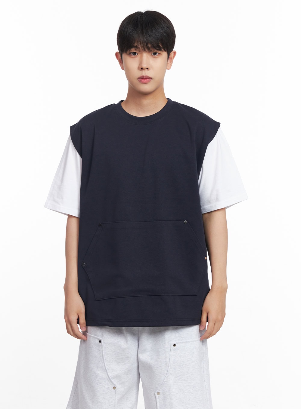 Men's Loose-Fit Cotton Pocketed Vest IY522