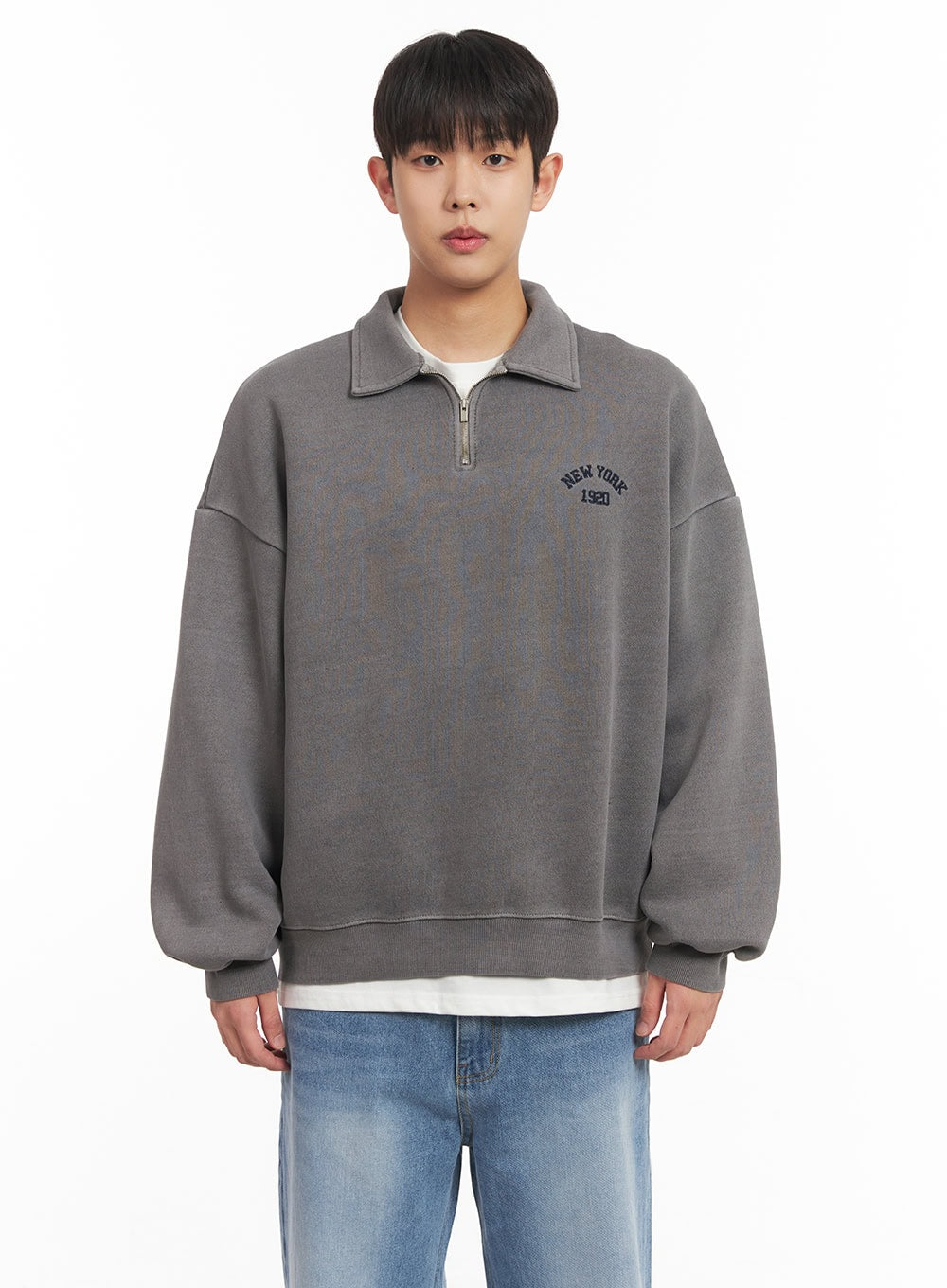 Men's Embroidered Half-Zip Sweatshirt IM517
