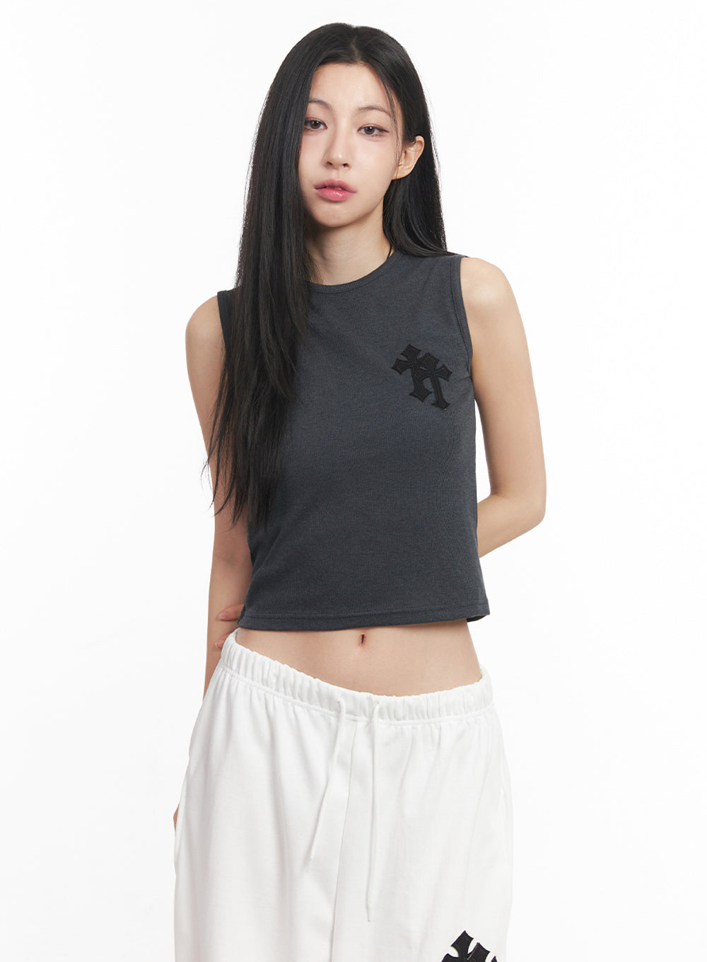 Patched Chic Sleeveless Top IY516