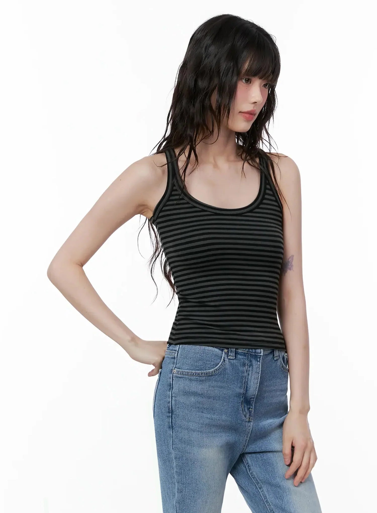 Striped U-Neck Tank Top IL528