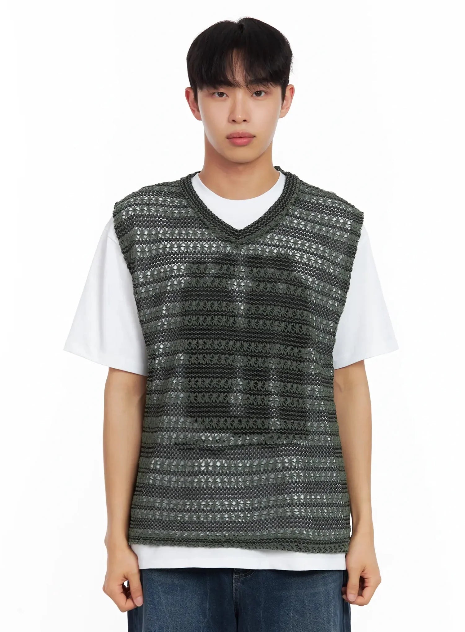 Men's Striped Knit V-Neck Vest IL516