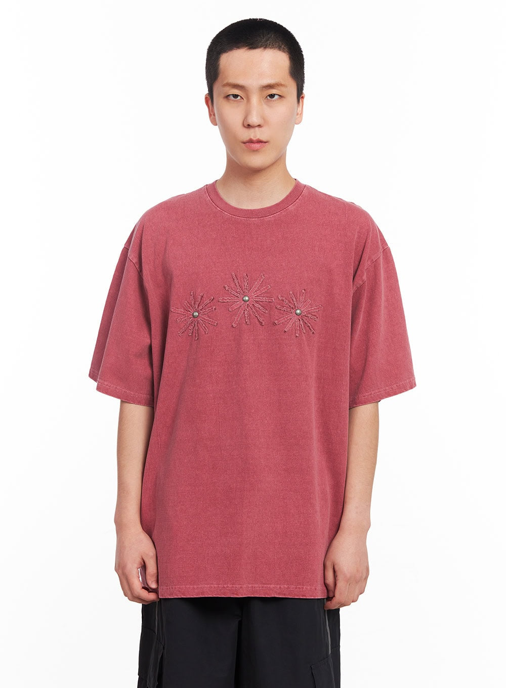 Men's Studded Daisy T-Shirt IU503