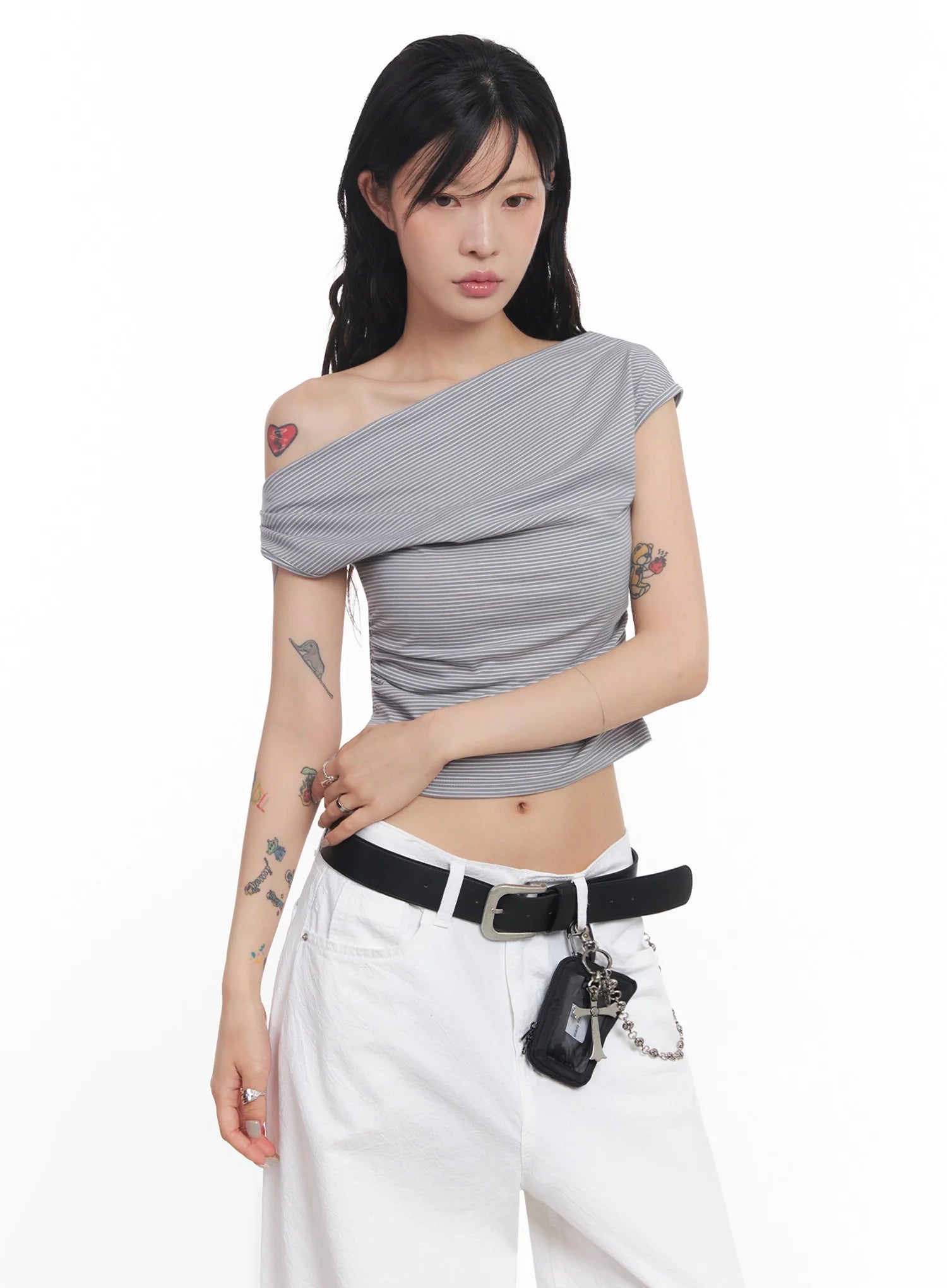 Chic Off-Shoulder Striped Tee IC503