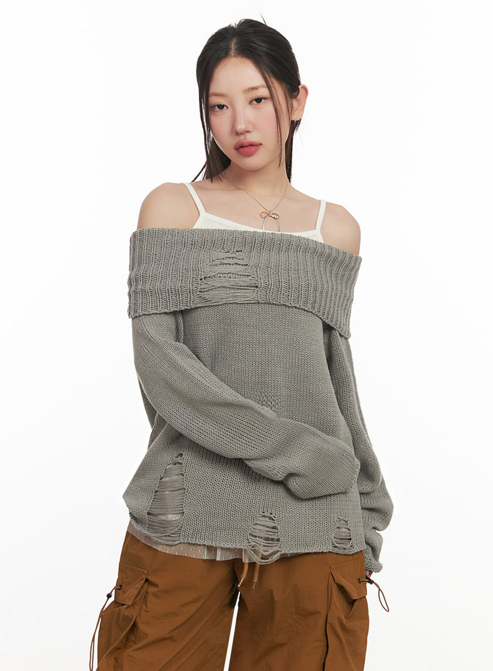 Off-Shoulder Distressed Sweater IM525