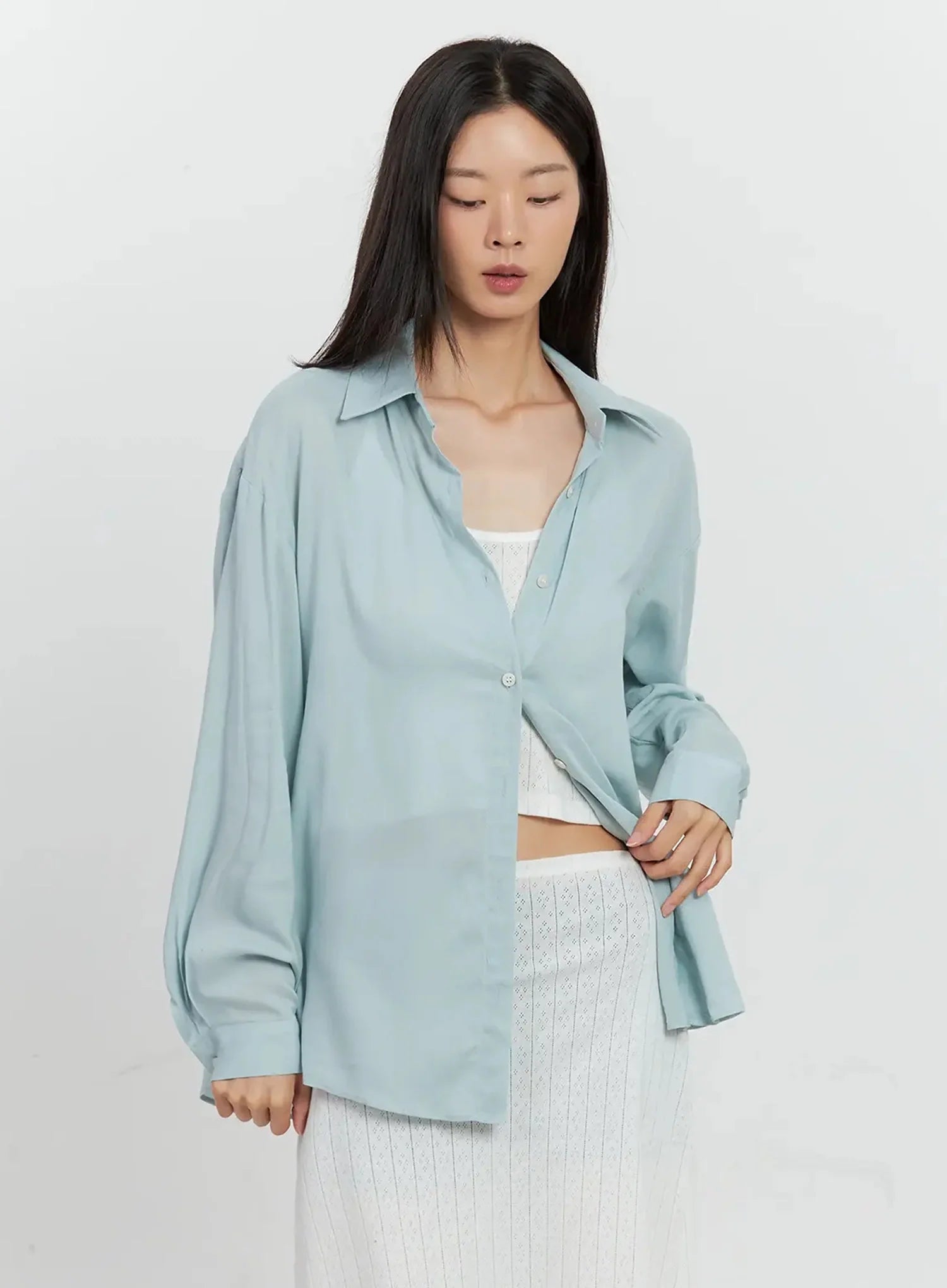 Classic Long-Sleeve Button-Up IL528