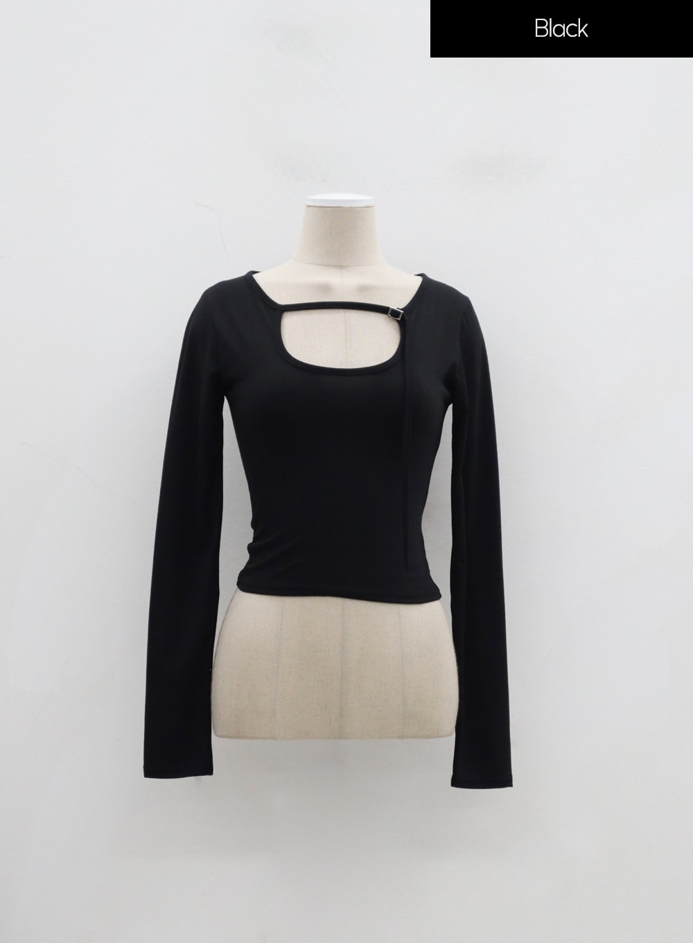 Cut-Out Cropped Top IF301
