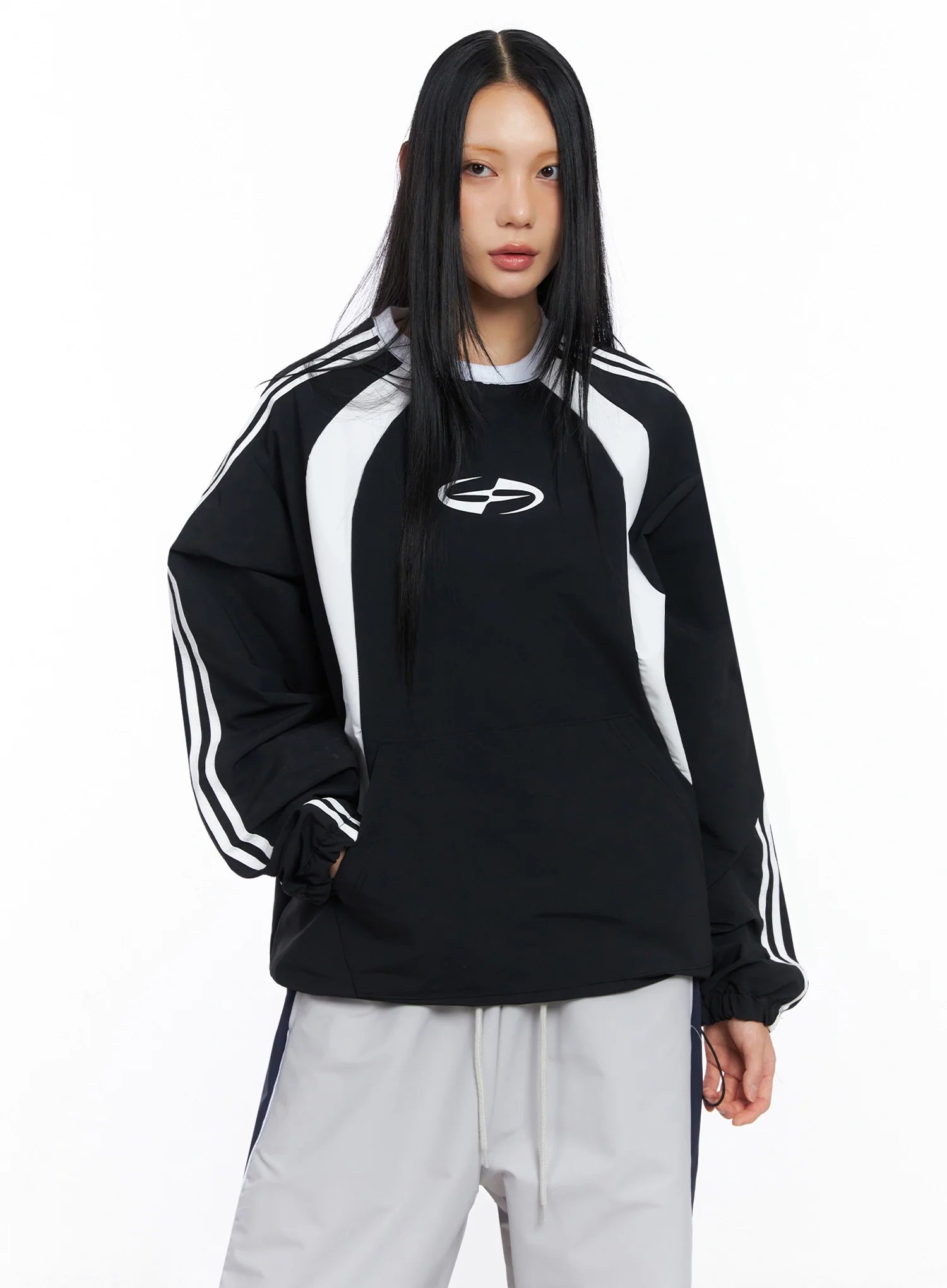 Two-Tone Raglan Sweatshirt CO516