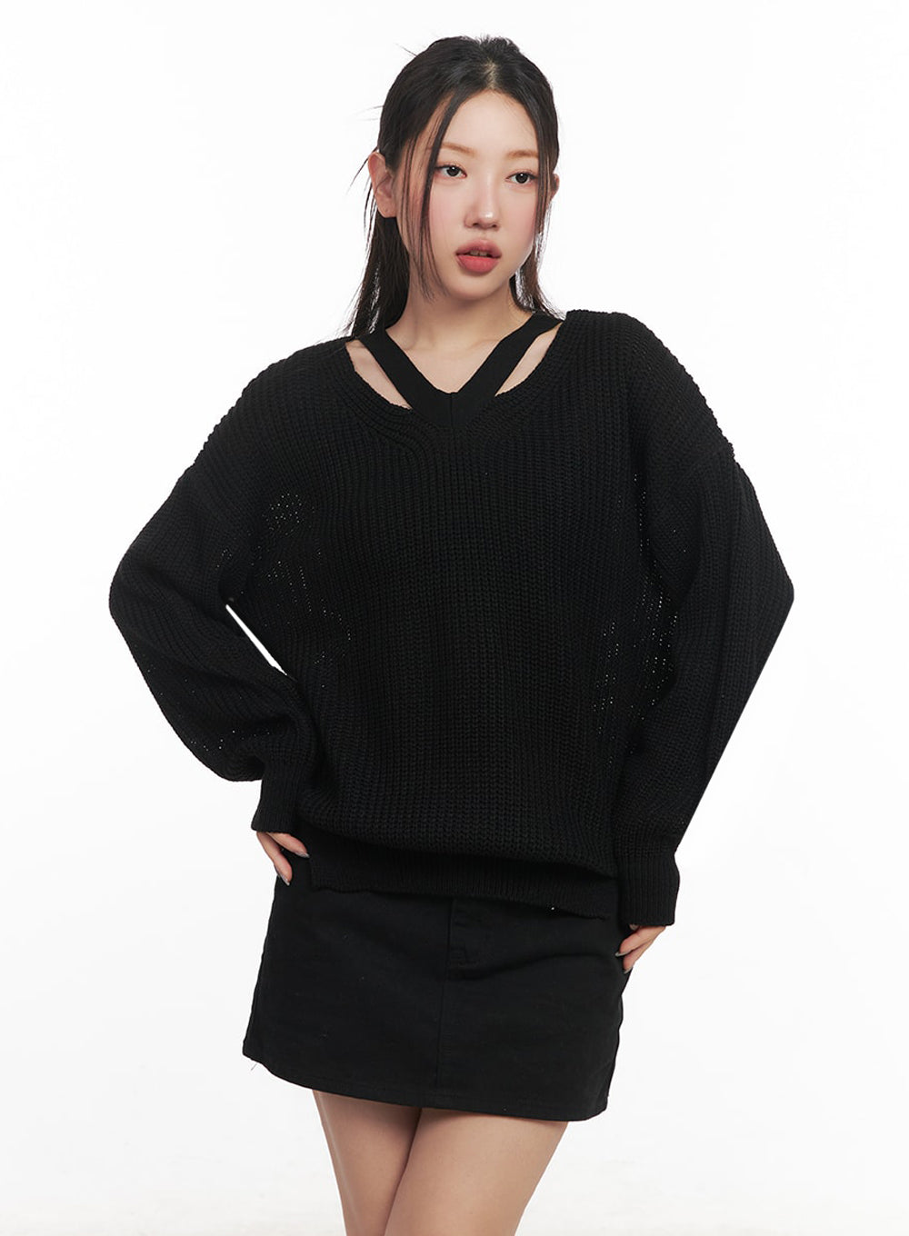 V-Neck Cut-Out Knit Sweater IM524