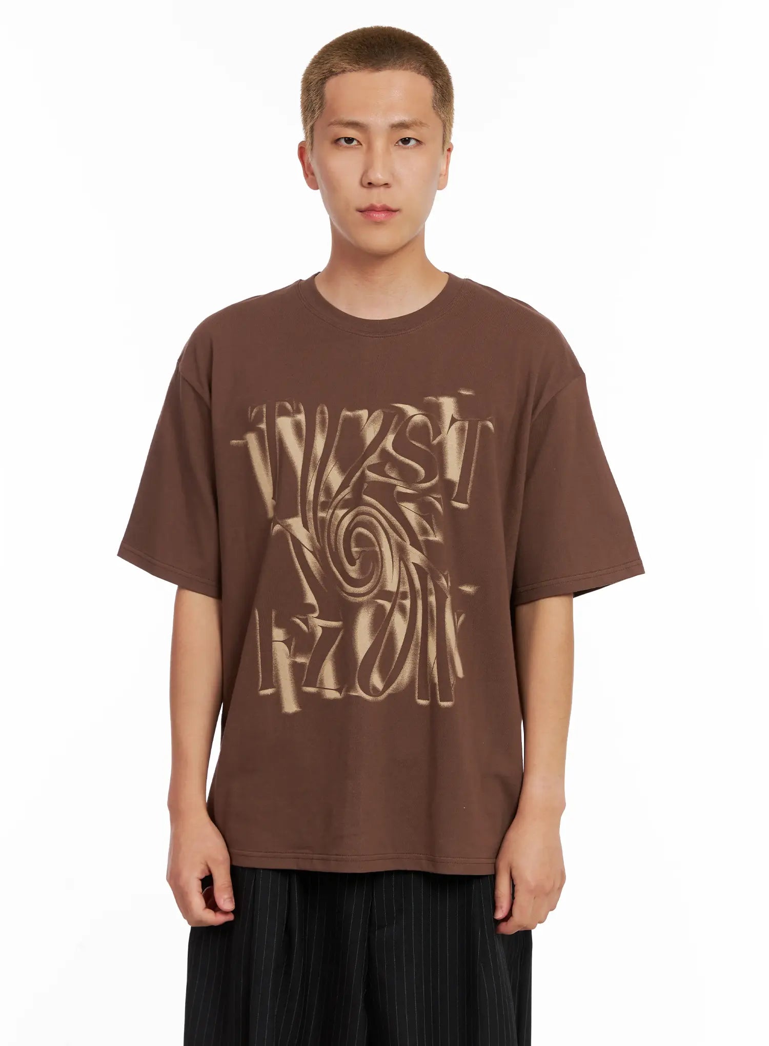Men's Twist Graphic Tee IL521