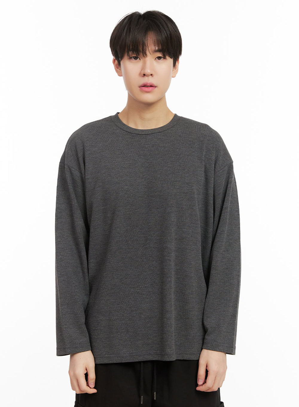 Men's Essential Round Neck Long Sleeve Tee IJ517