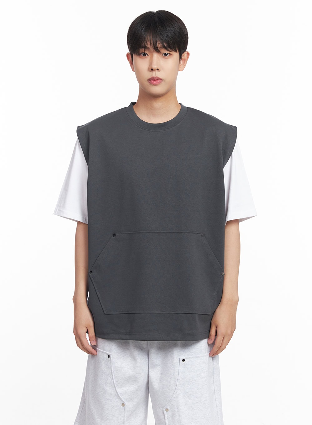 Men's Loose-Fit Cotton Pocketed Vest IY522