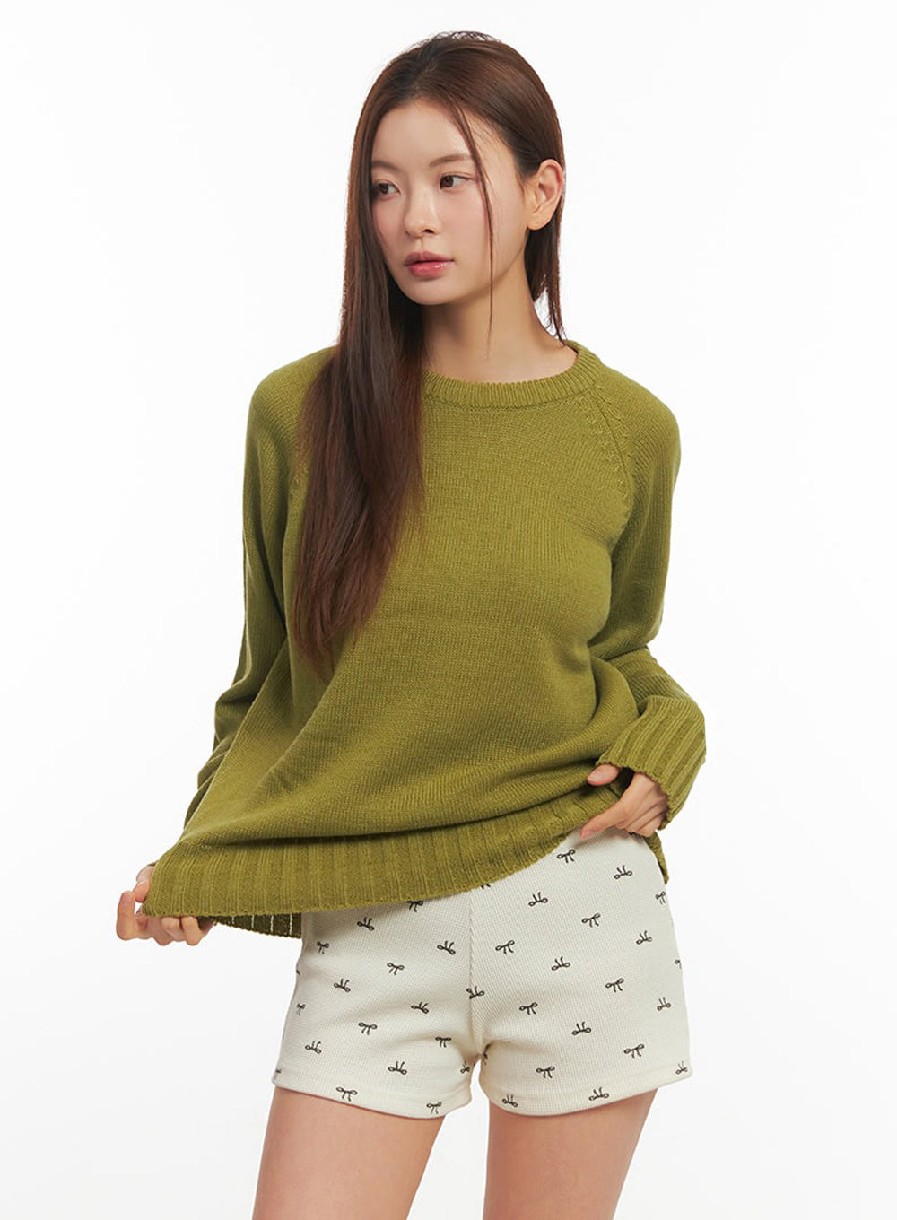 Basic Round Neck Sweater IM513