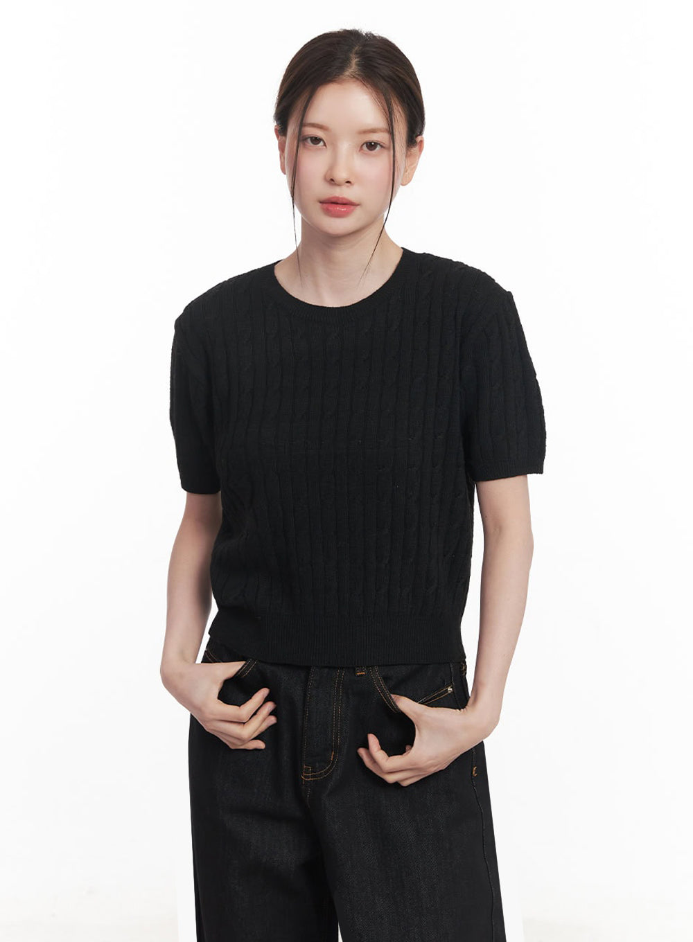 Cable-Knit Crop Top IY513