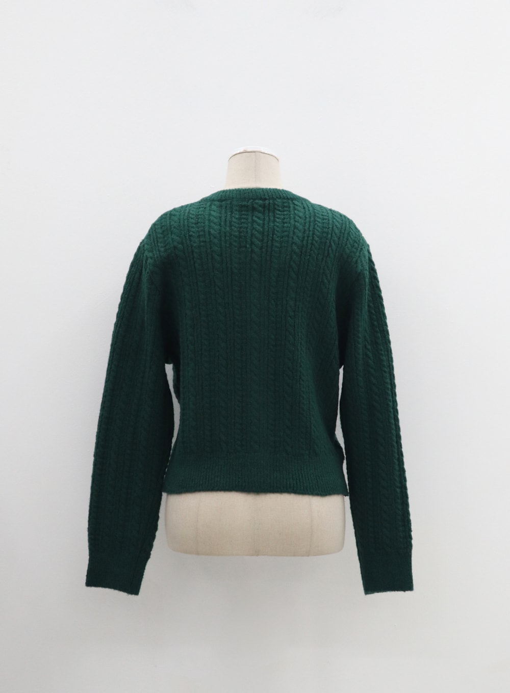 Cropped Knit Cardigan IM315