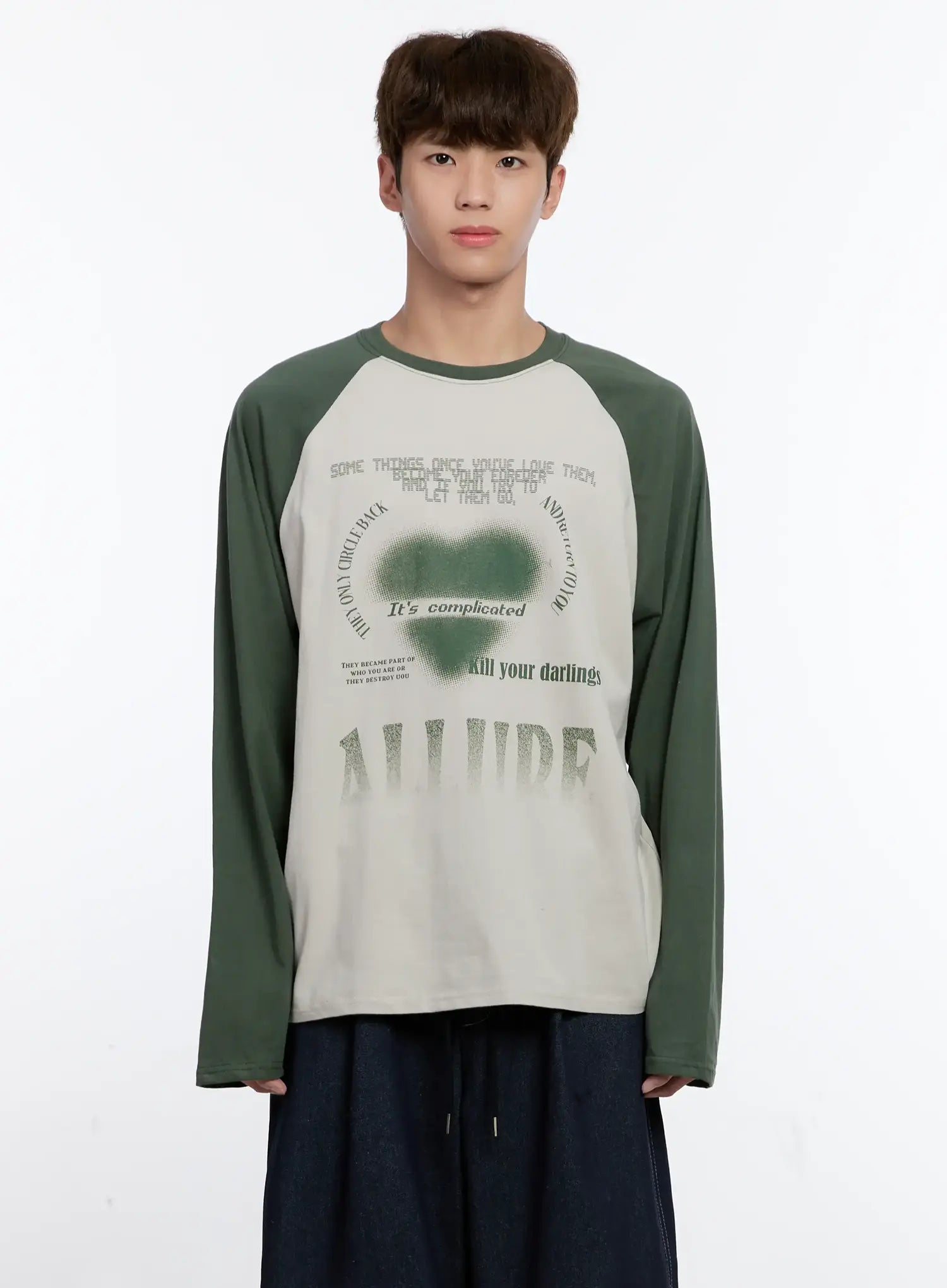 Men's Graphic Raglan Long Sleeve T-Shirt IS529