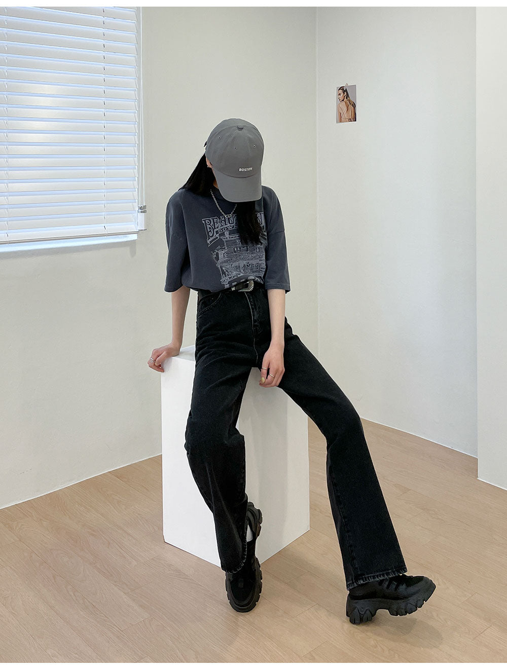 Relaxed Fit Short Sleeve T Shirt F26