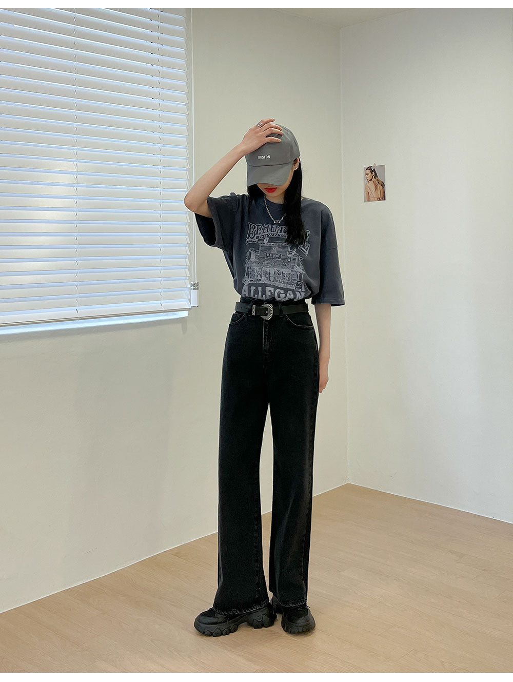 Relaxed Fit Short Sleeve T Shirt F26